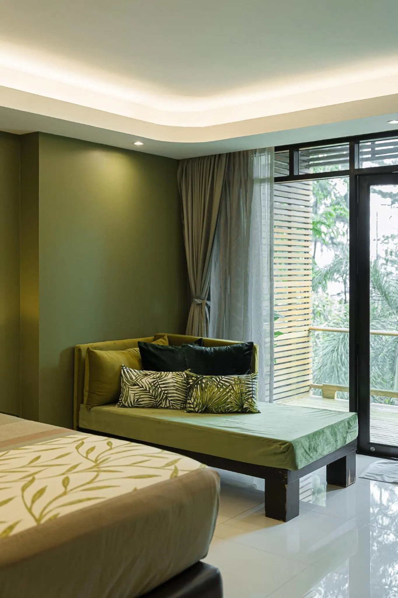 Living room, Bed in The Bihai Hua Hin