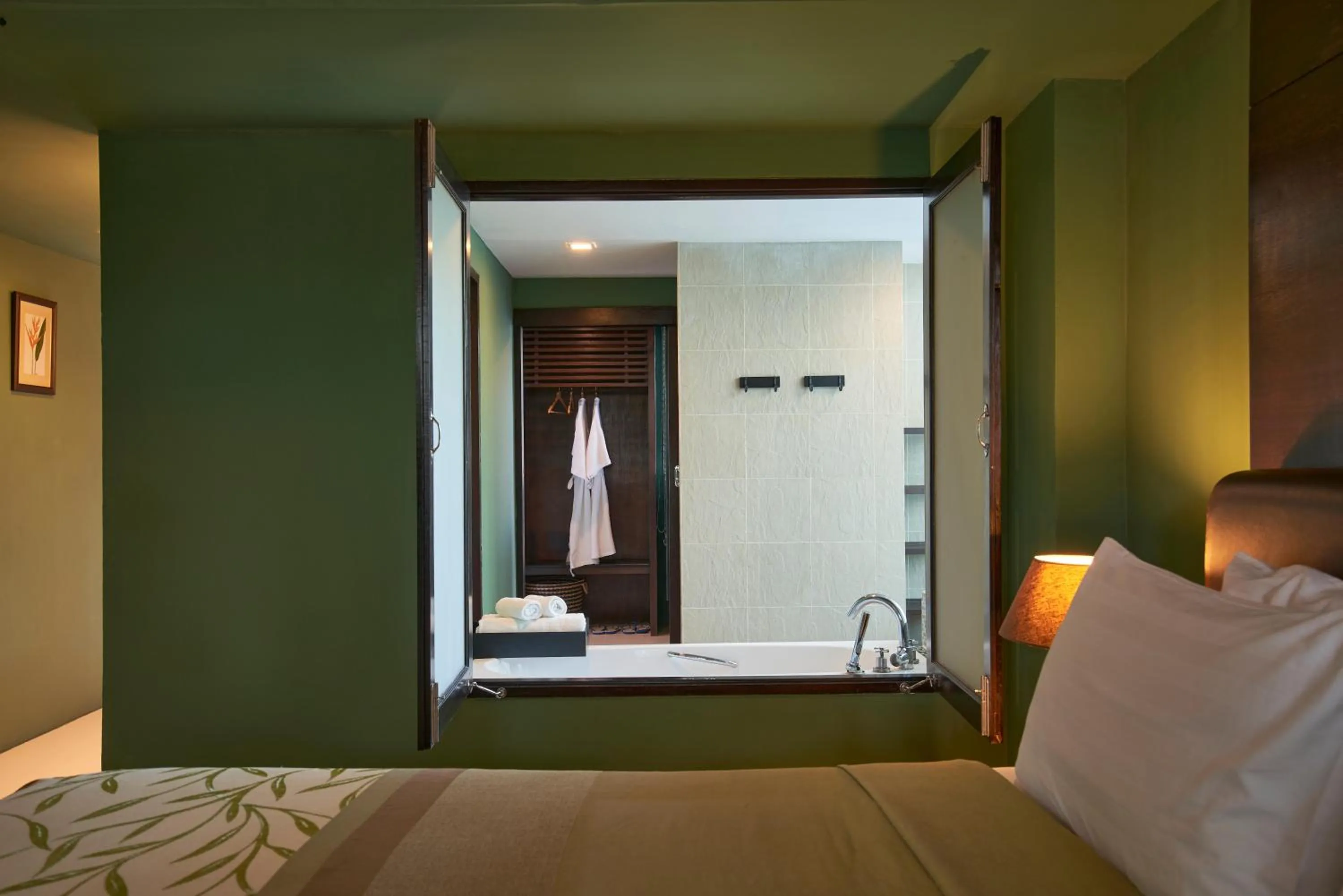 Bathroom, Bed in The Bihai Hua Hin