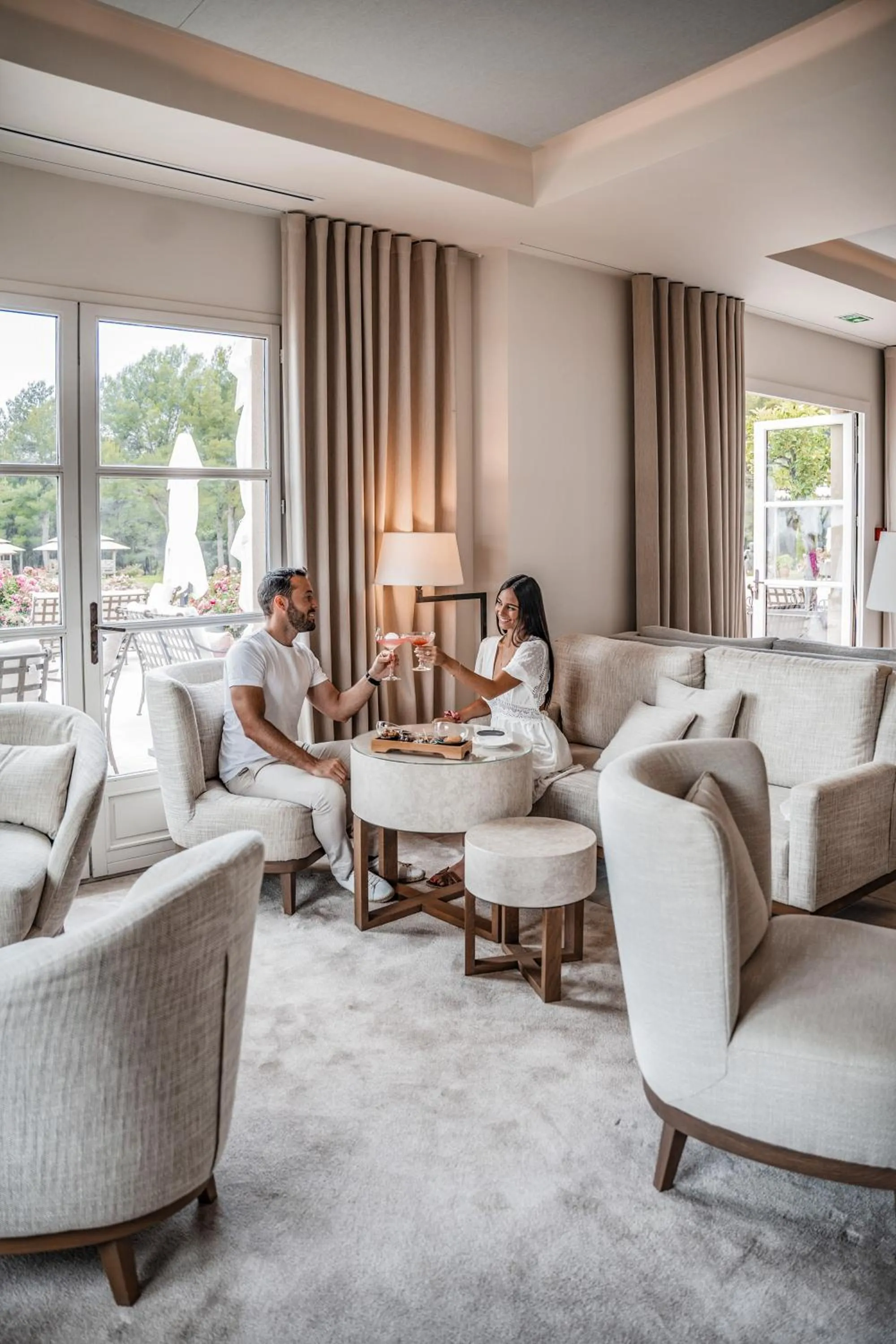 Living room in L'Hôtel & Spa du Castellet