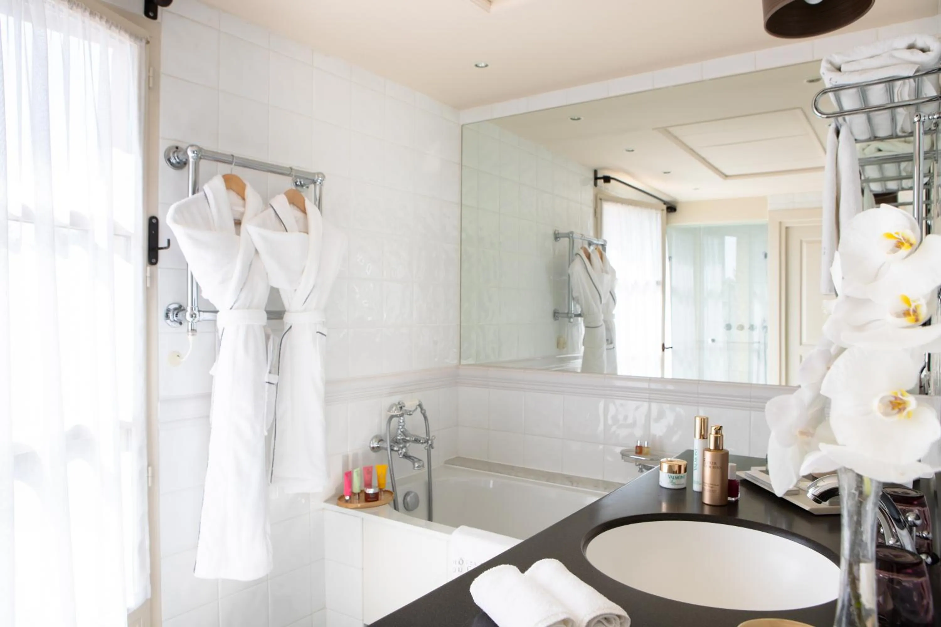 Classic Double Room in L'Hôtel & Spa du Castellet