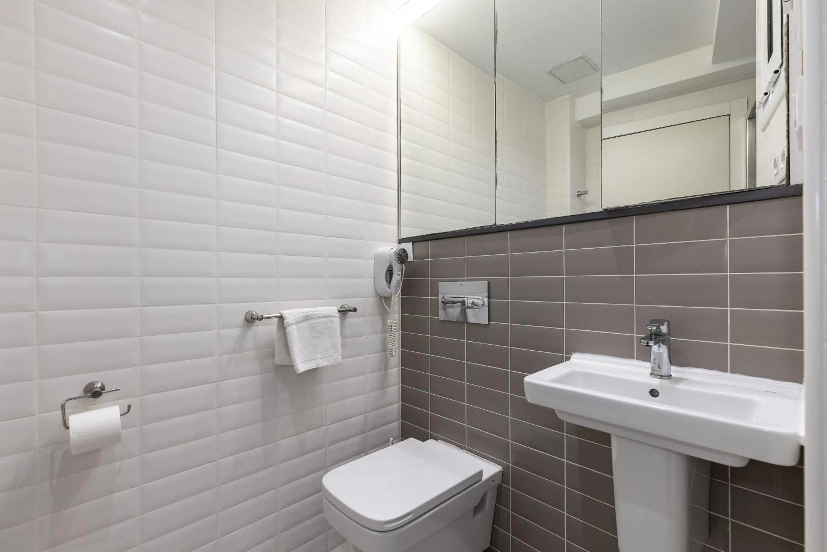 Shower in Rentalmar Aries Plus