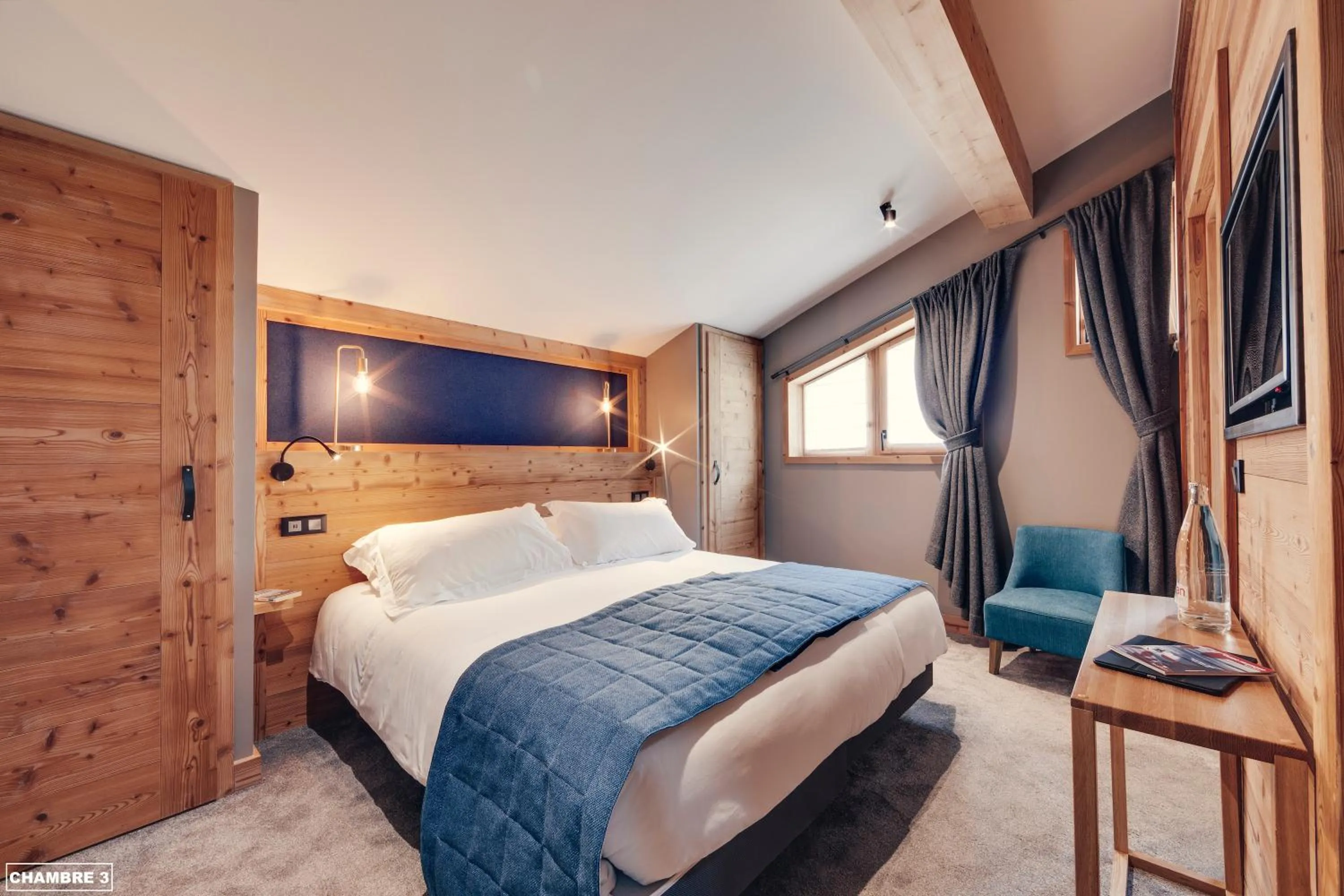 Bed in Hôtel Avancher