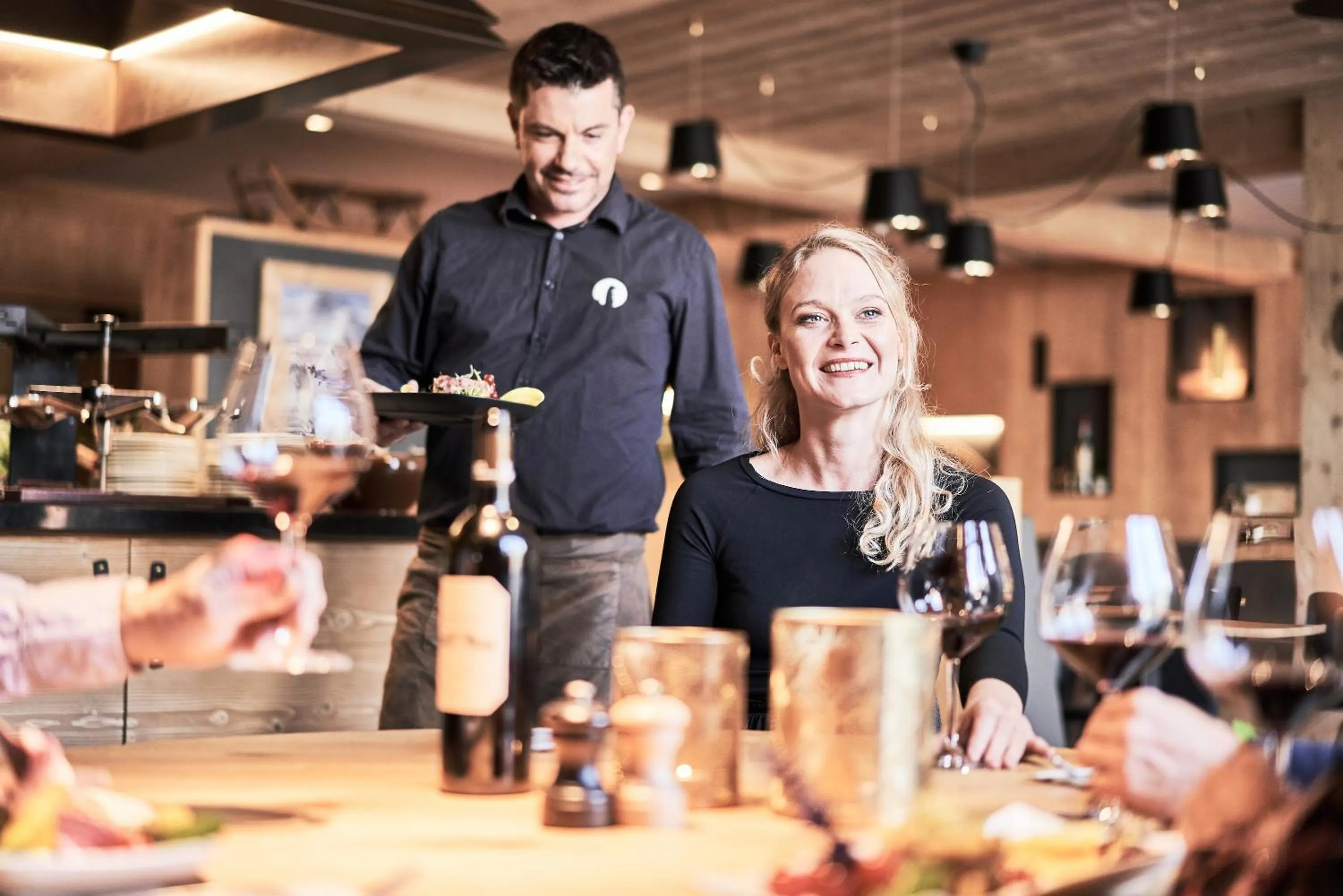 Restaurant/places to eat in Hôtel Avancher