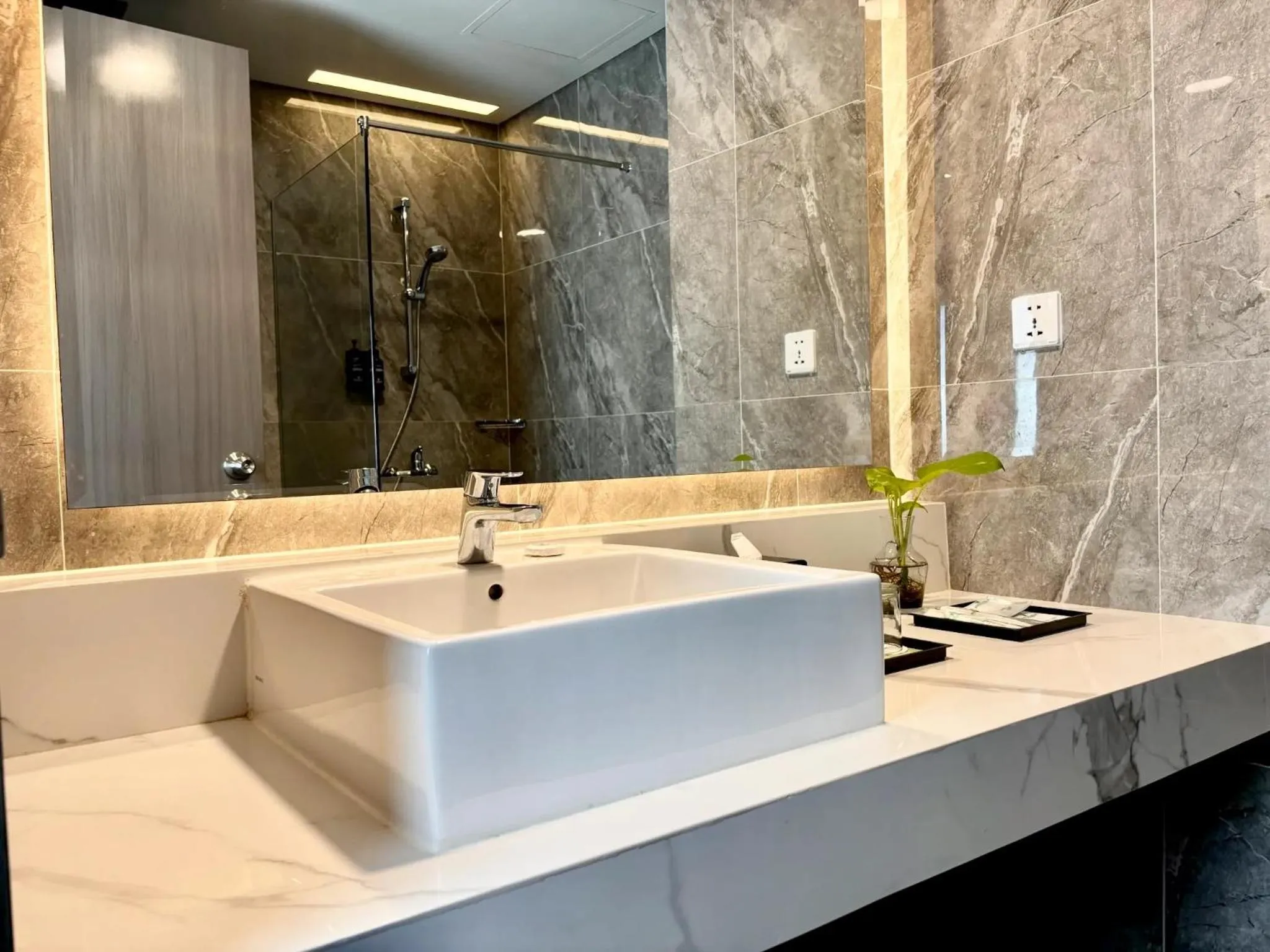 Bathroom in Royal Palm Hotel & Conference Center Cengkareng