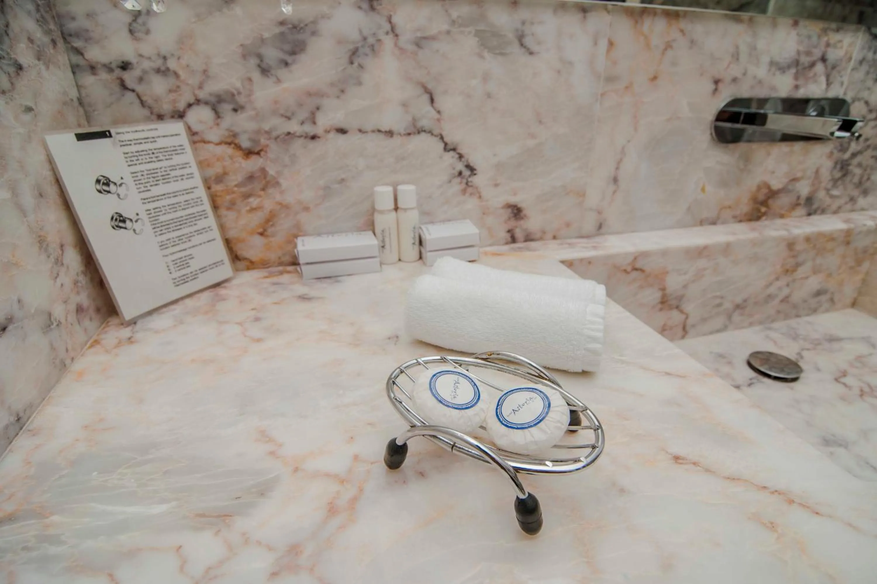 Bathroom in Boutique Hotel Astoria