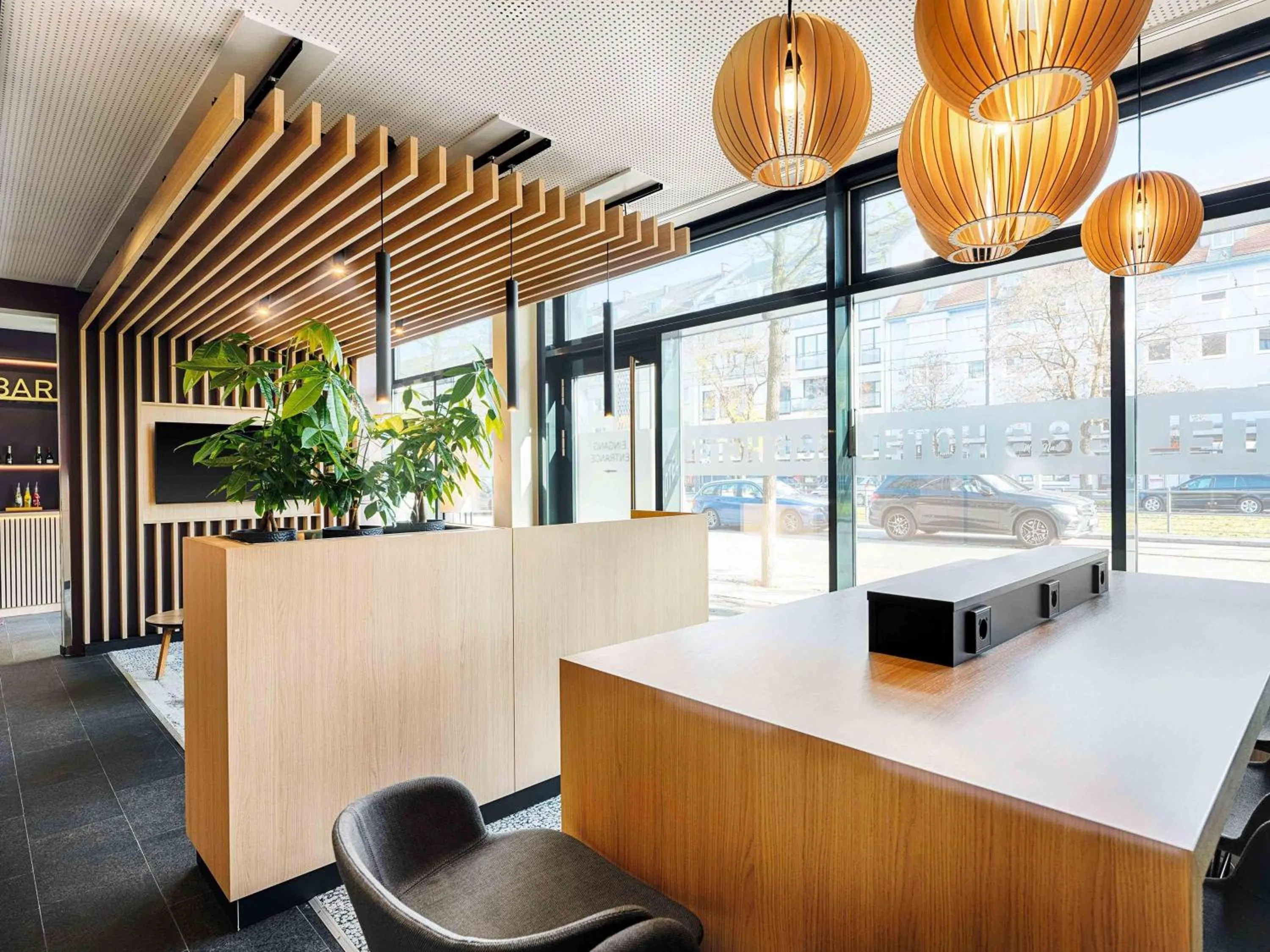 Lobby or reception in B&B Hotel München-Moosach