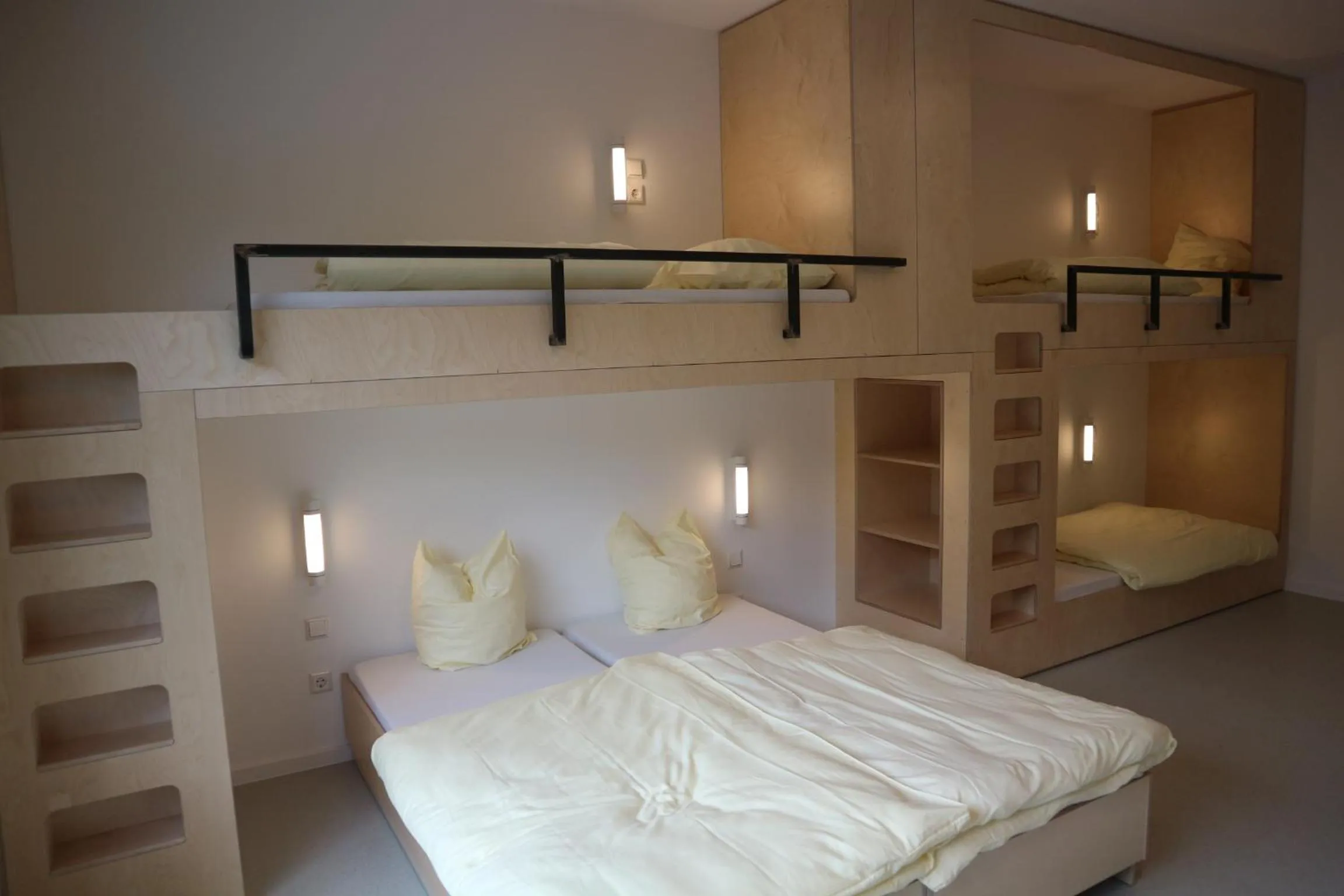 Bed in Youth Hostel Esch/Alzette