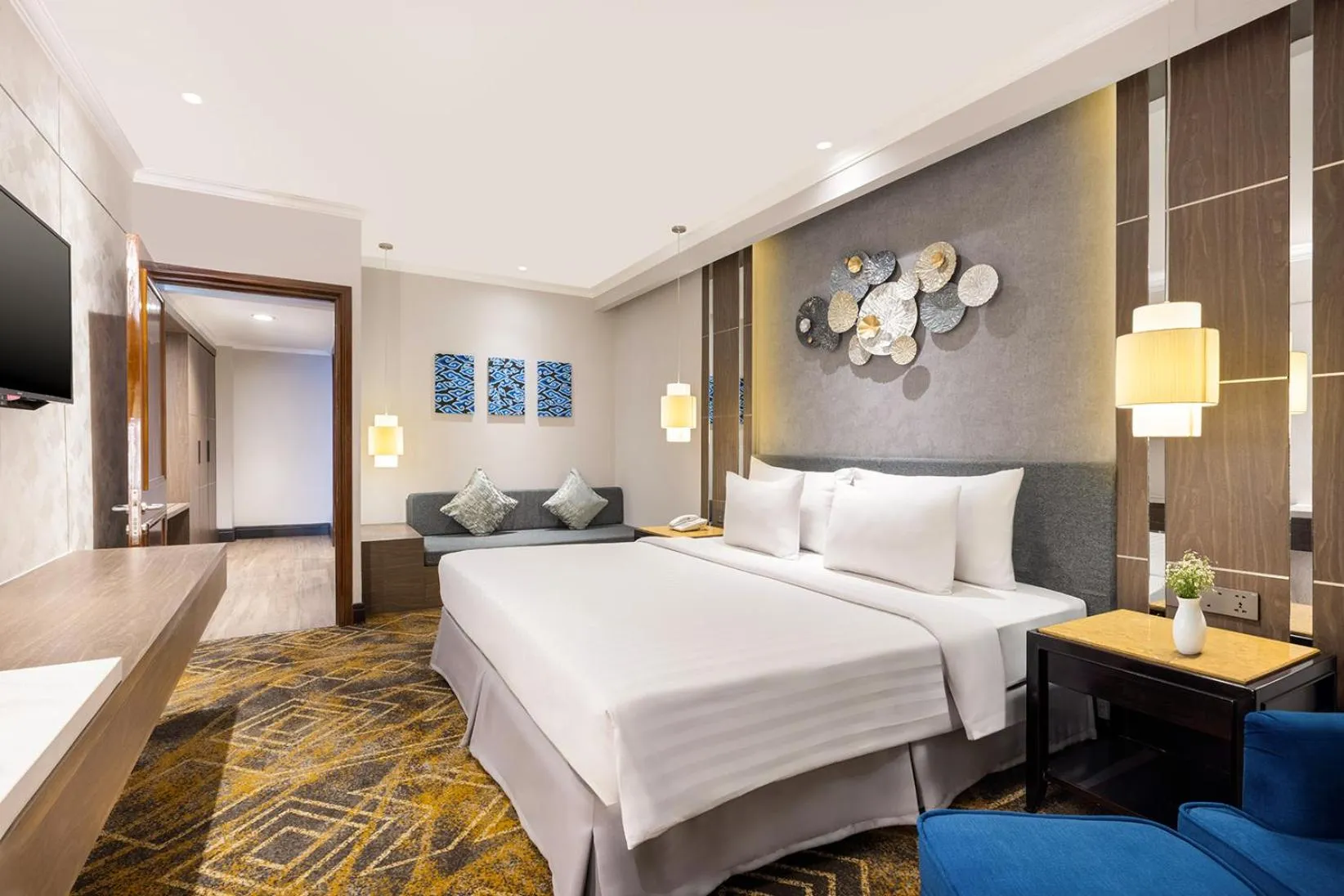 Bed in Aston Tropicana Hotel Bandung