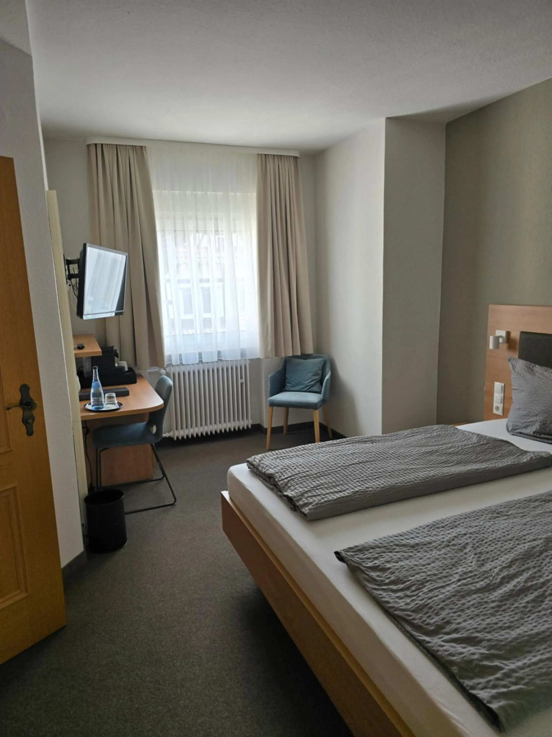 Photo of the whole room, Bed in Hotel Landgasthof Blume