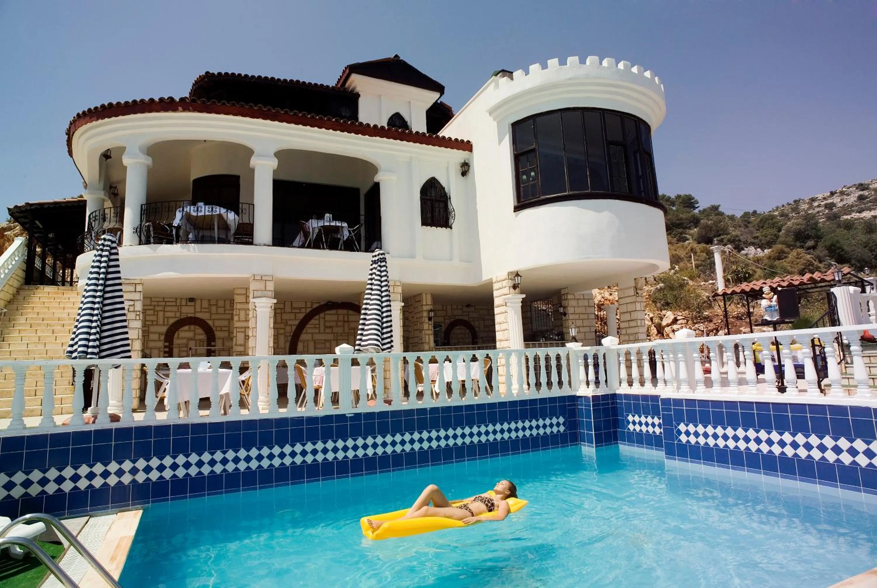 Pool view in Otel Carpe Diem Gold