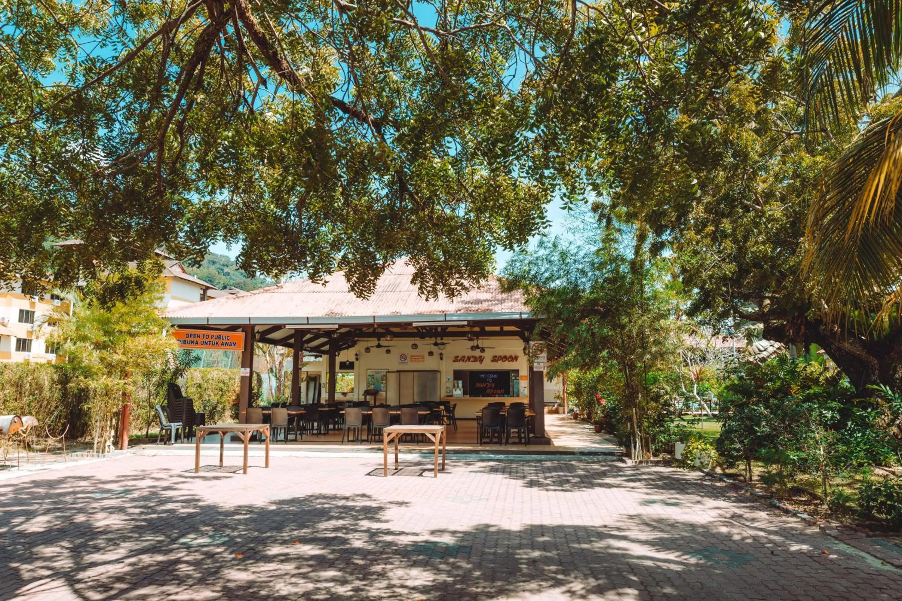 Restaurant/places to eat in Pangkor Sandy Beach Resort