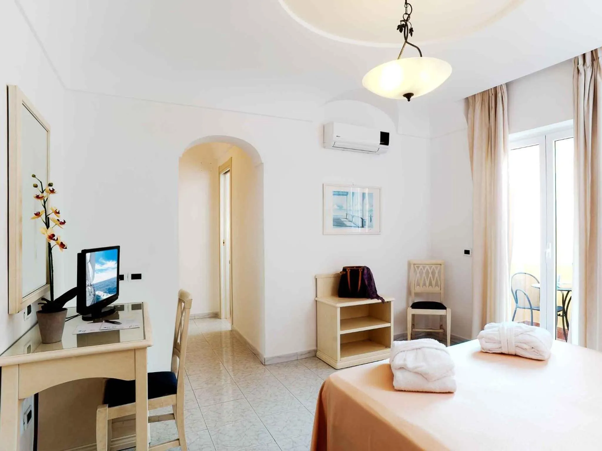 TV and multimedia in Hotel San Lorenzo Thermal Spa