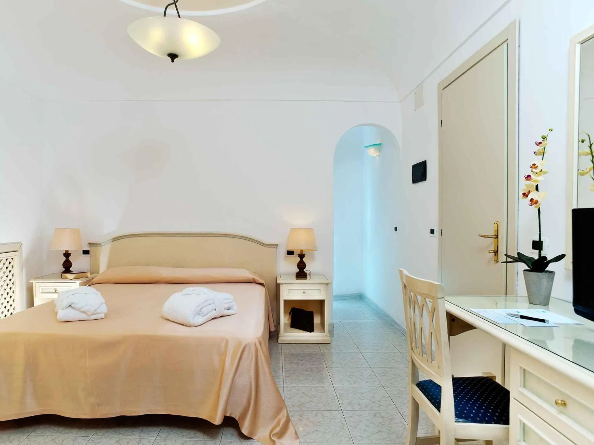 Bed in Hotel San Lorenzo Thermal Spa