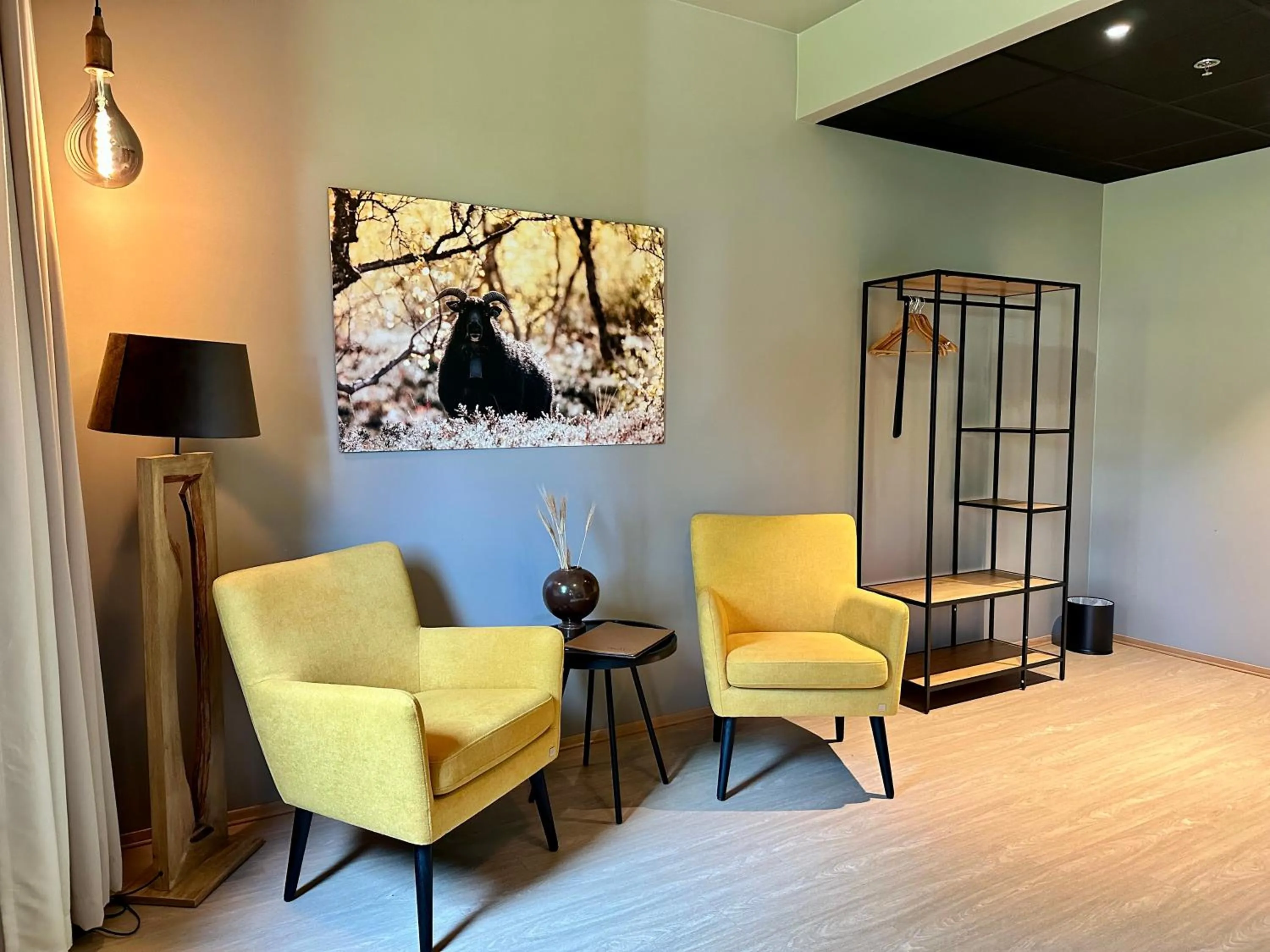 Seating area in Bjørnfjell Mountain Lodge