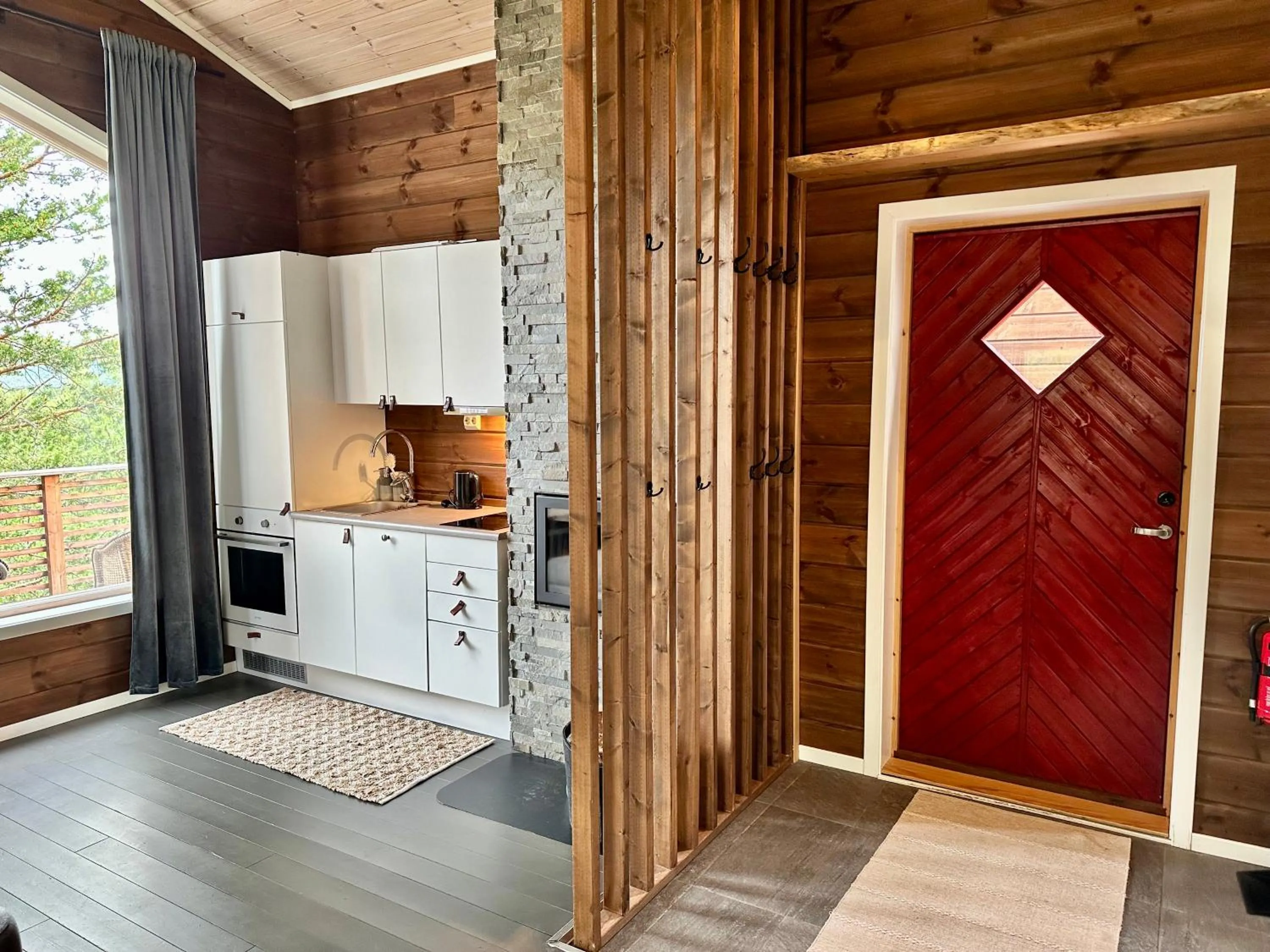 kitchen in Bjørnfjell Mountain Lodge