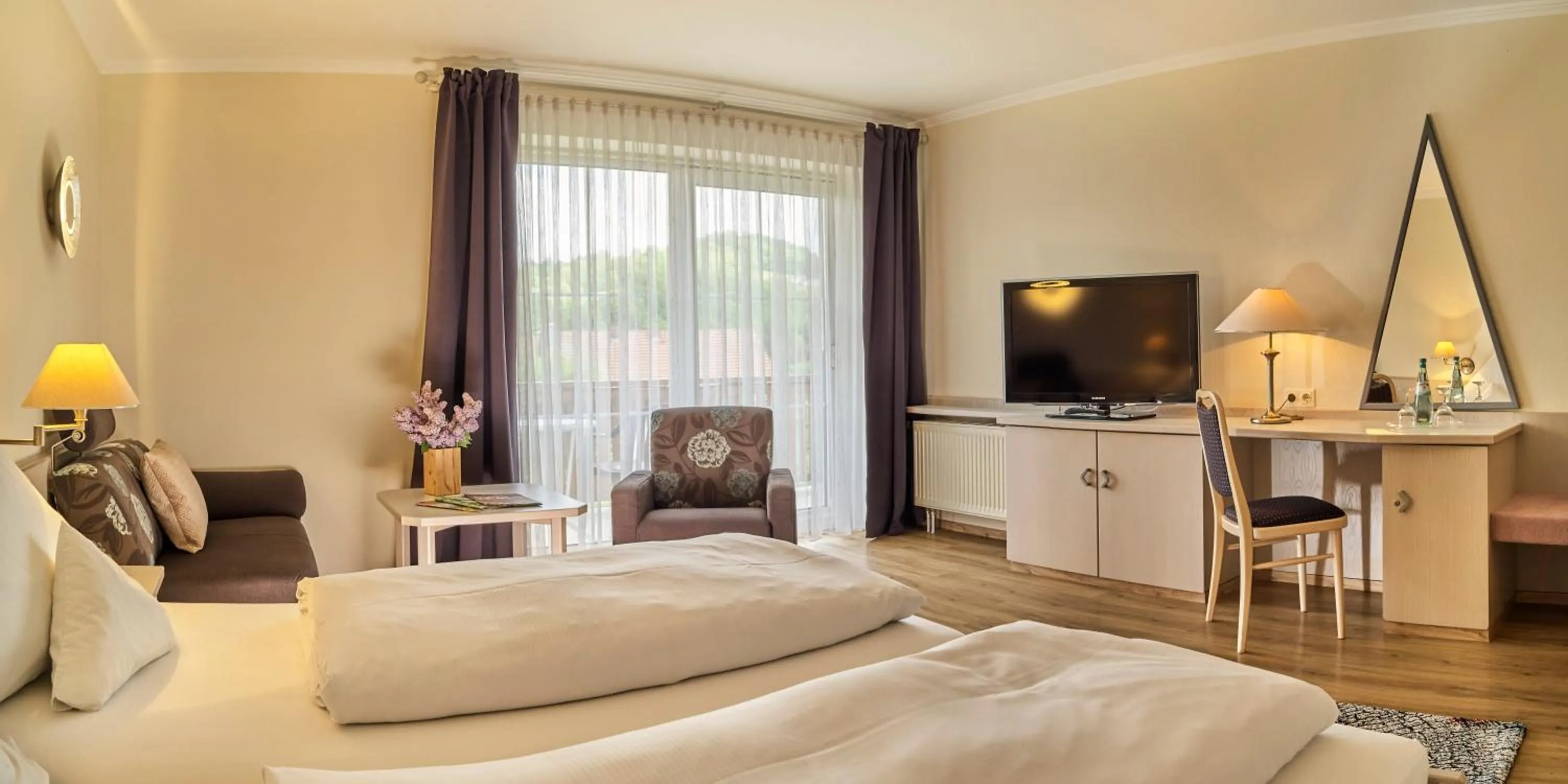 TV and multimedia in Das Reiners