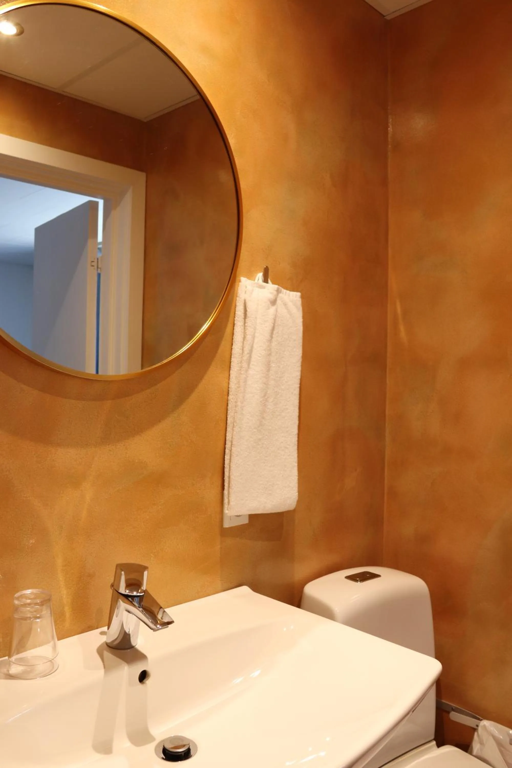 Bathroom in Milling Hotel Ansgar