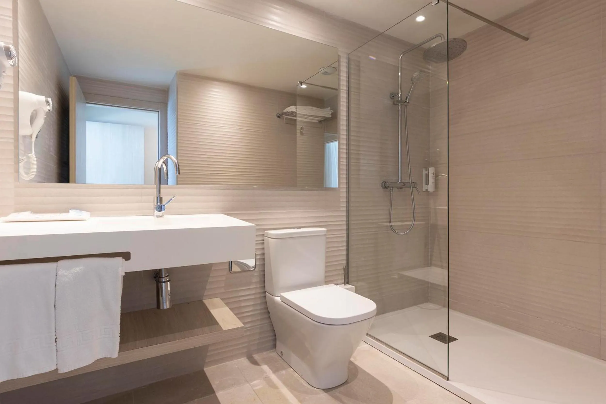 Bathroom in Hotel Palia Maria Eugenia