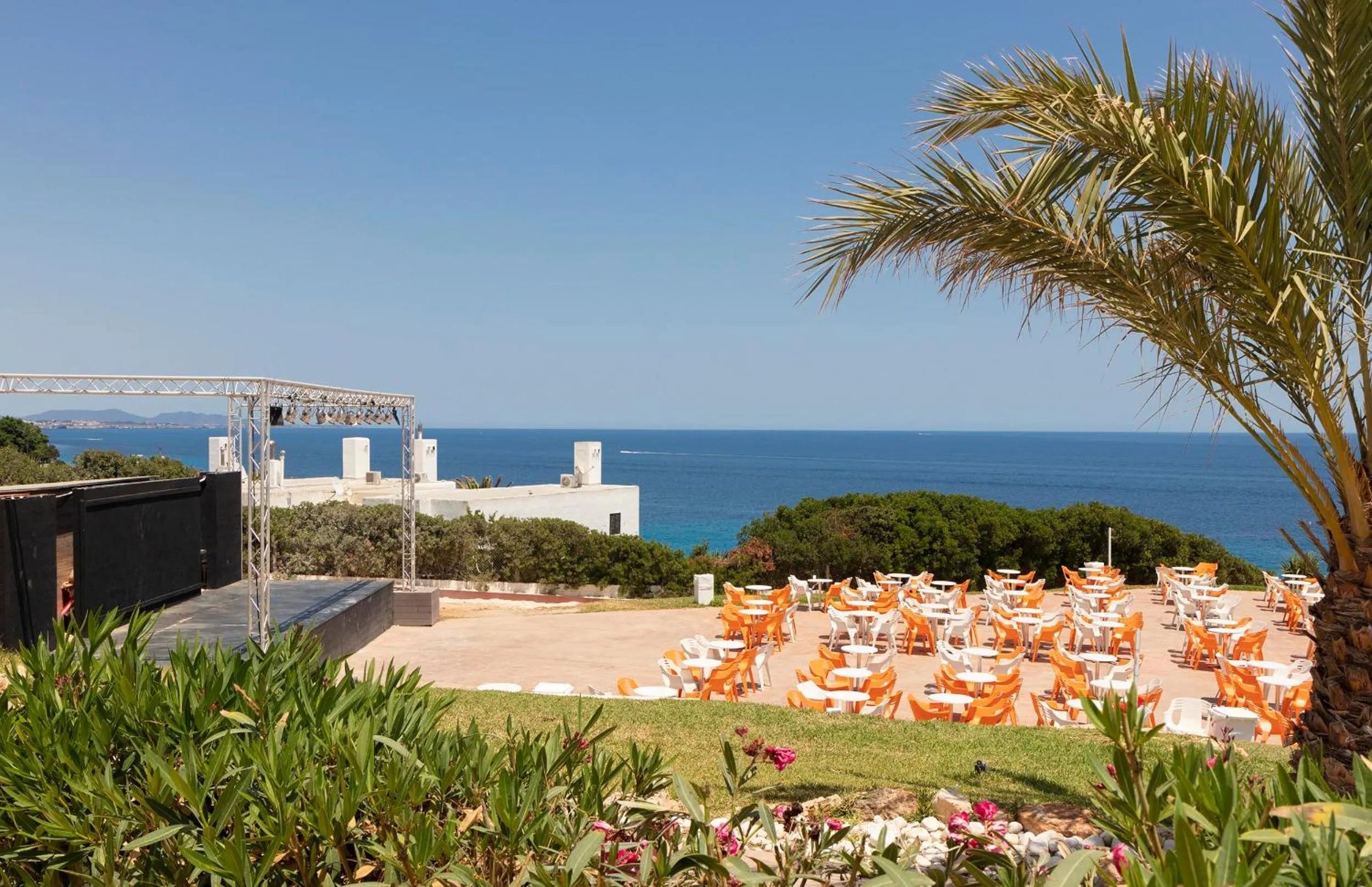 Evening entertainment in Hotel Palia Maria Eugenia