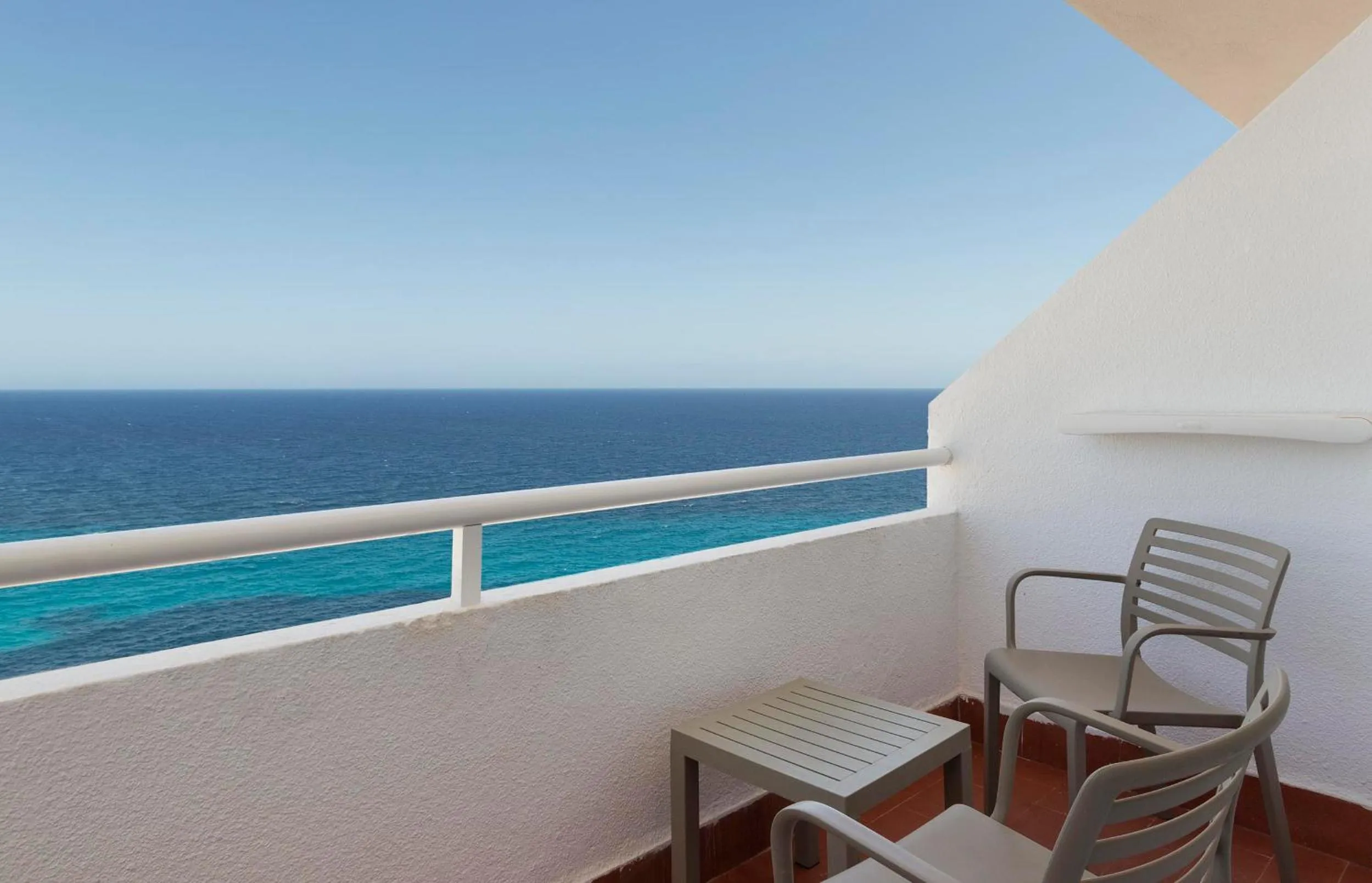 Sea view in Hotel Palia Maria Eugenia