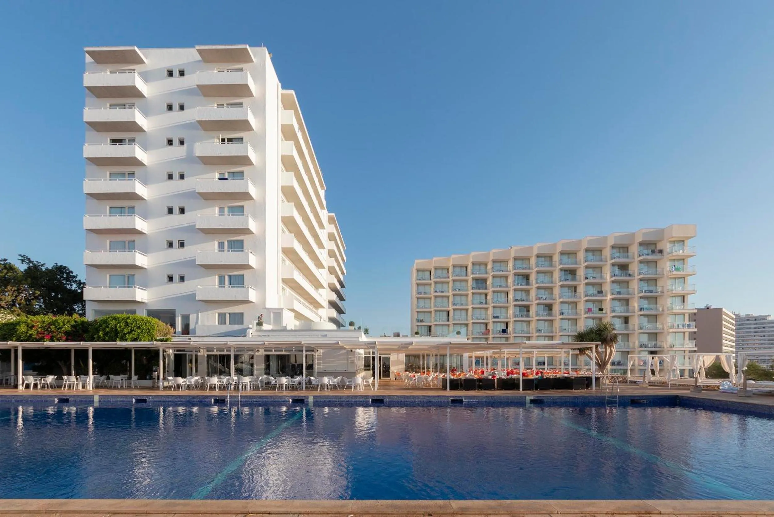 Property building in Hotel Palia Maria Eugenia