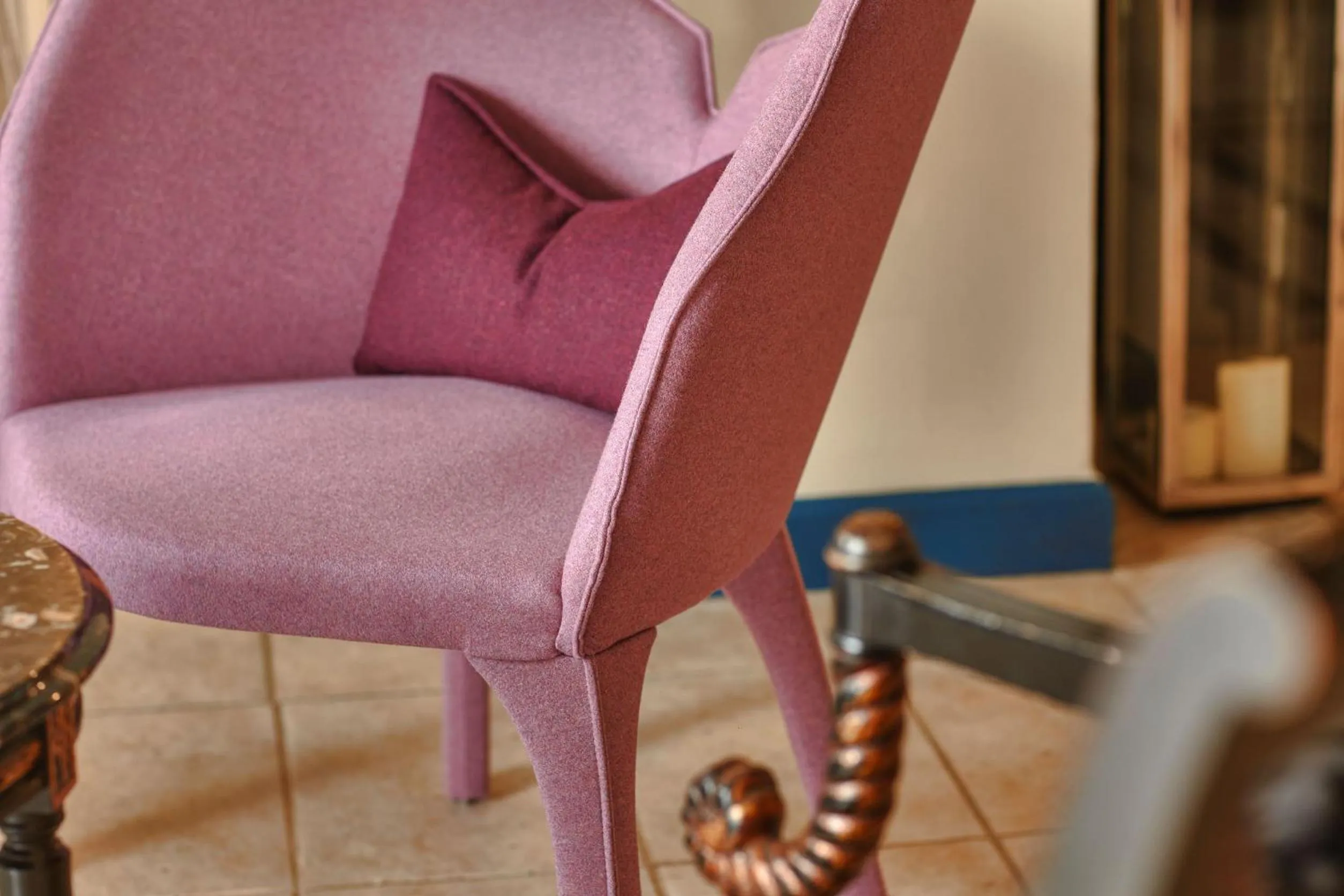 Communal lounge/ TV room in Vozdvyzhensky Boutique Hotel