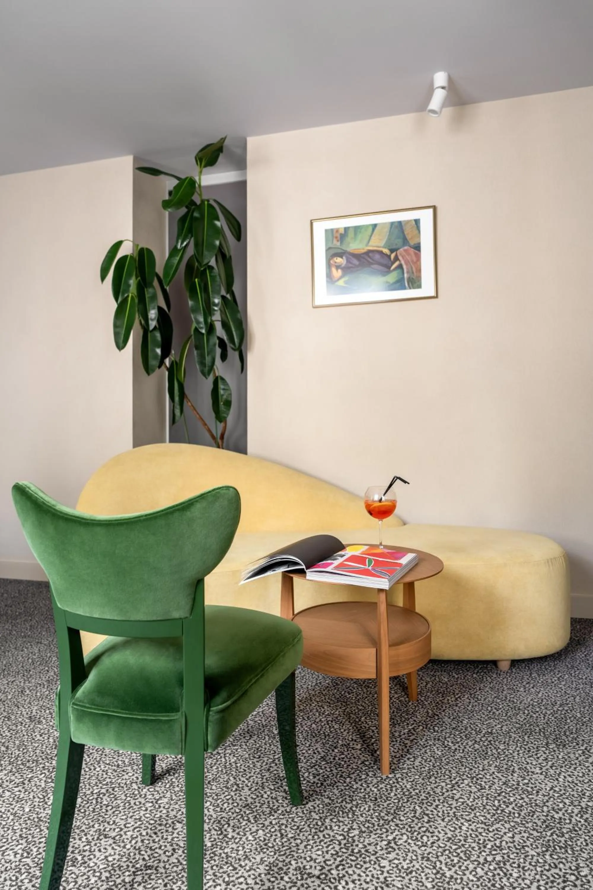 Decorative detail in Vozdvyzhensky Boutique Hotel