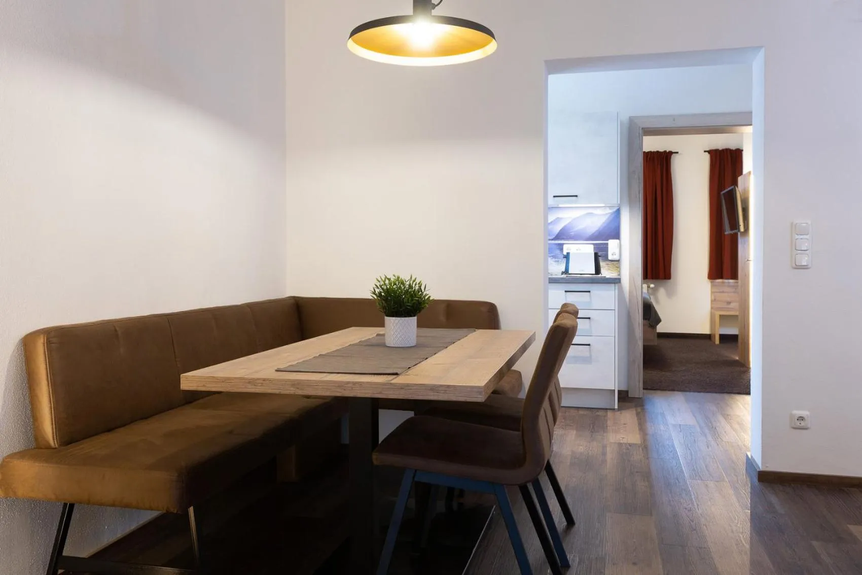 Dining area in Aparthotel Tyrol