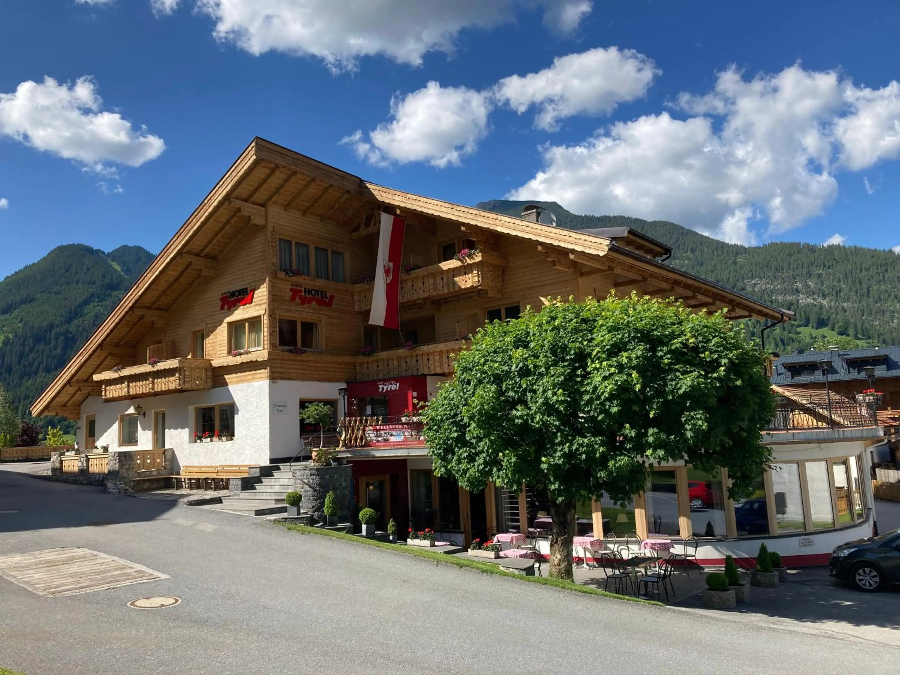 Property building in Aparthotel Tyrol