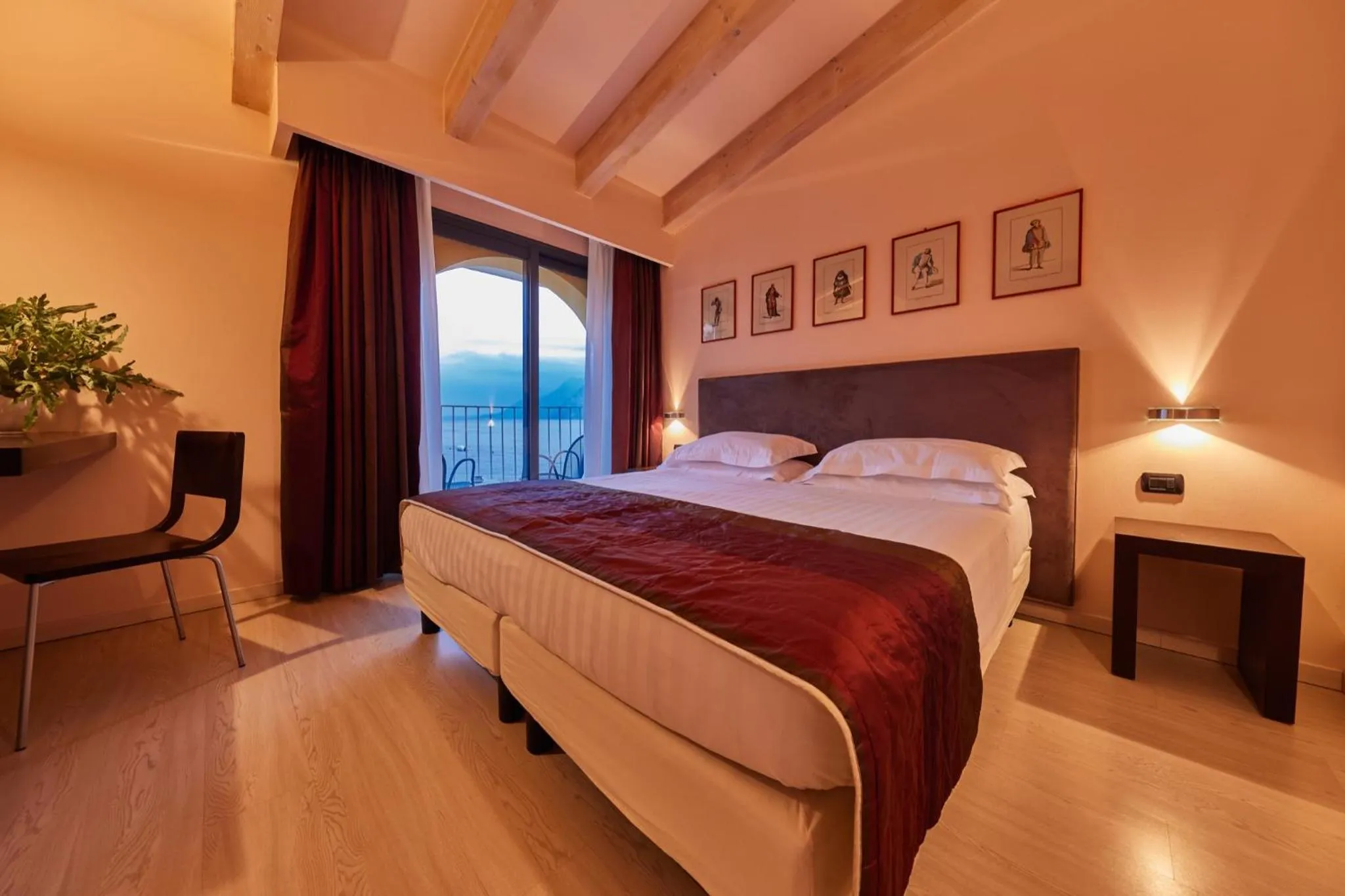 Photo of the whole room in Hotel Europa