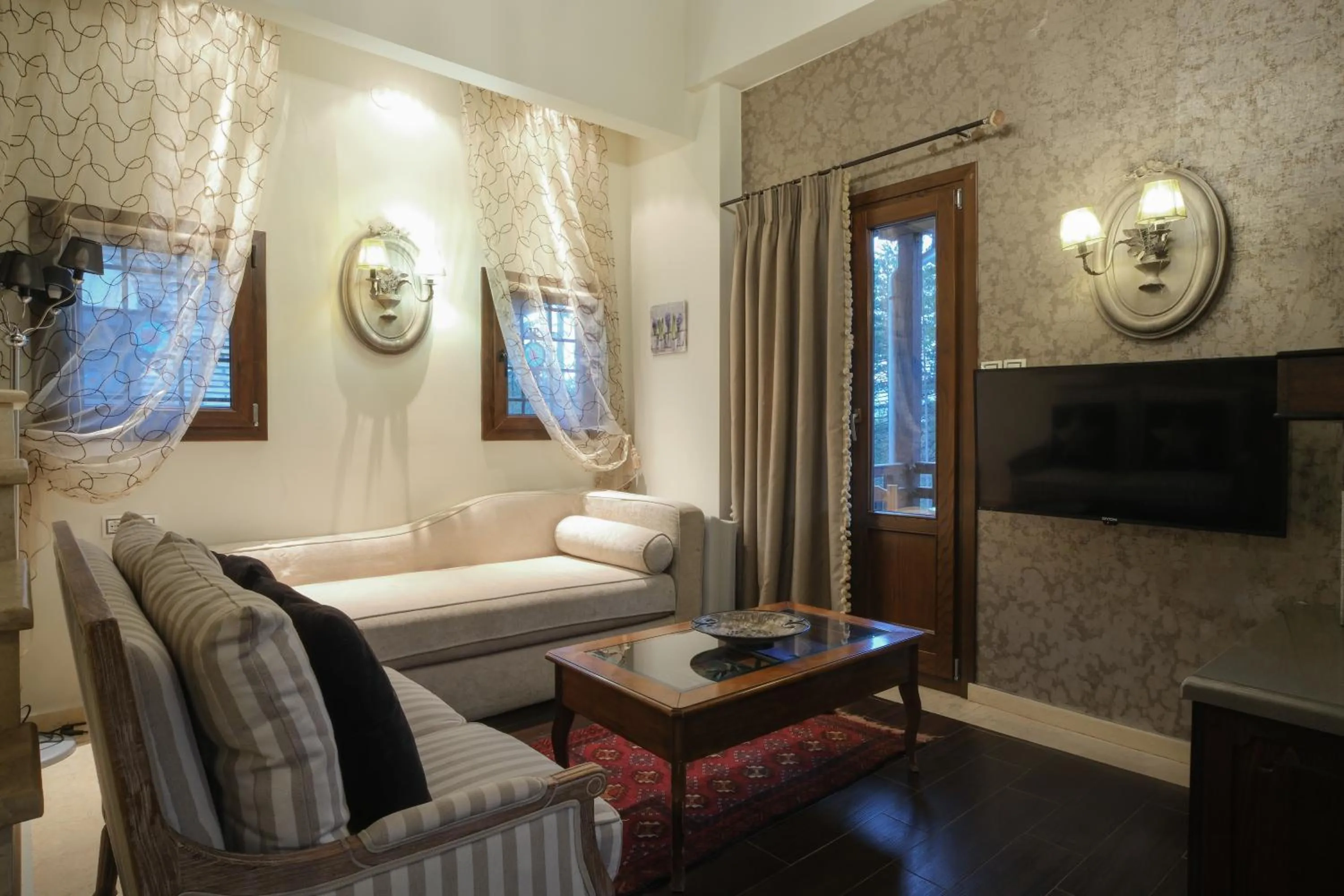 Seating area, Bed in Pindos Resort