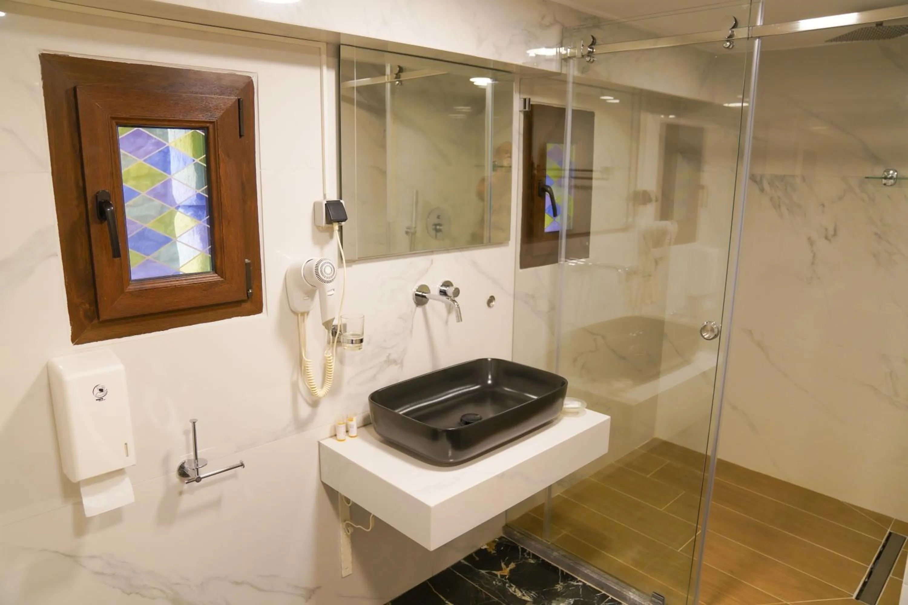 Shower in Pindos Resort