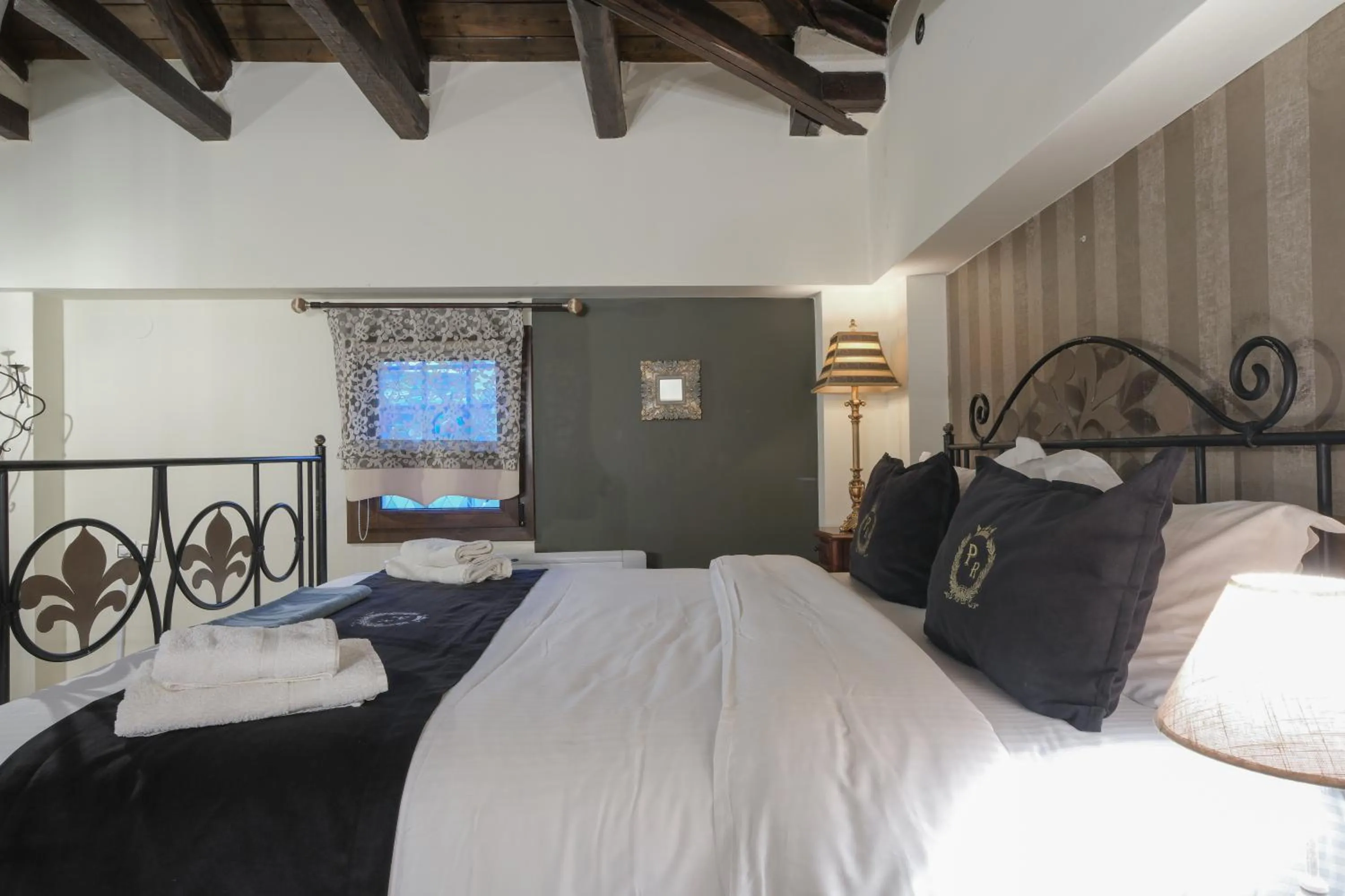 Bed in Pindos Resort