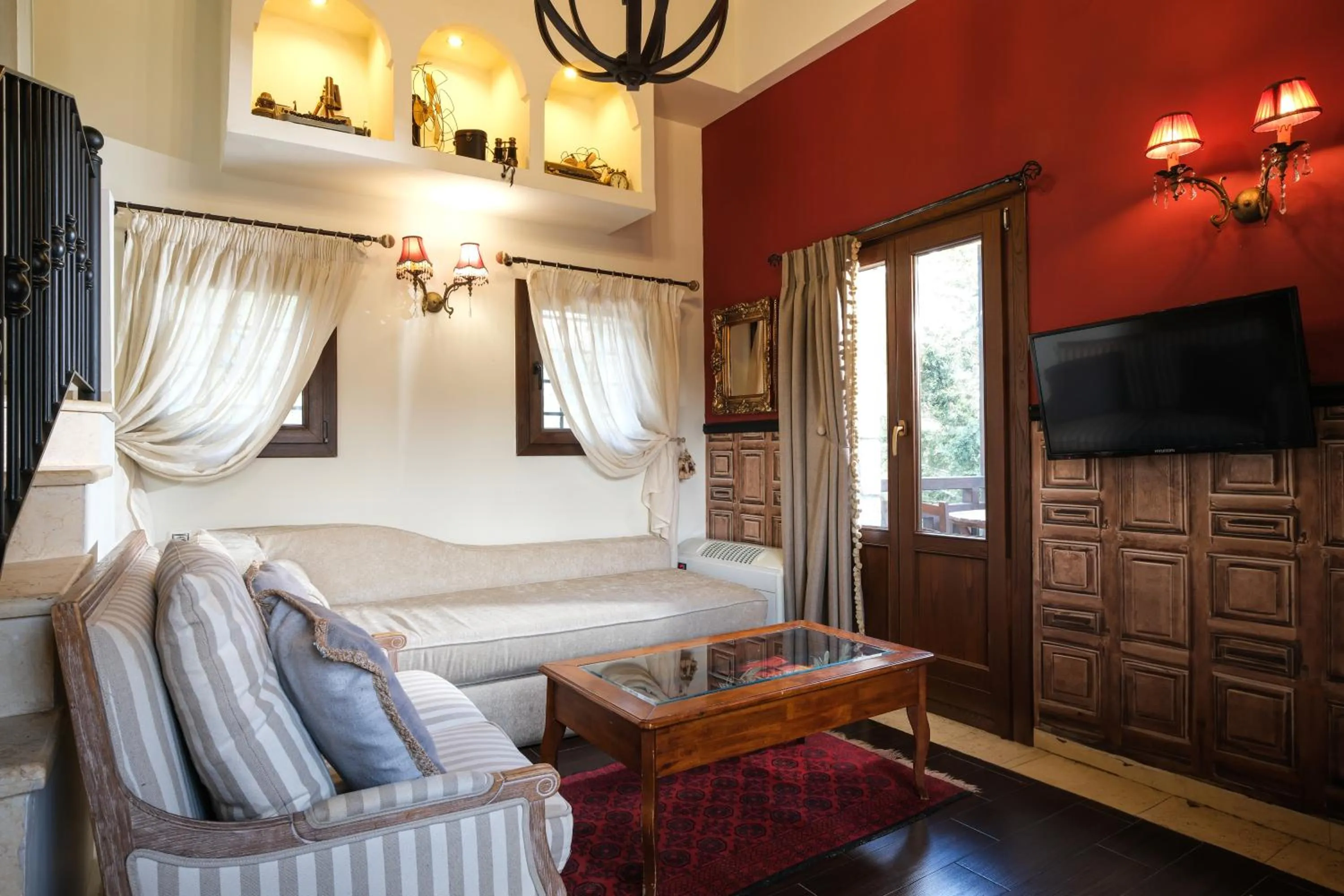 Photo of the whole room, Bed in Pindos Resort