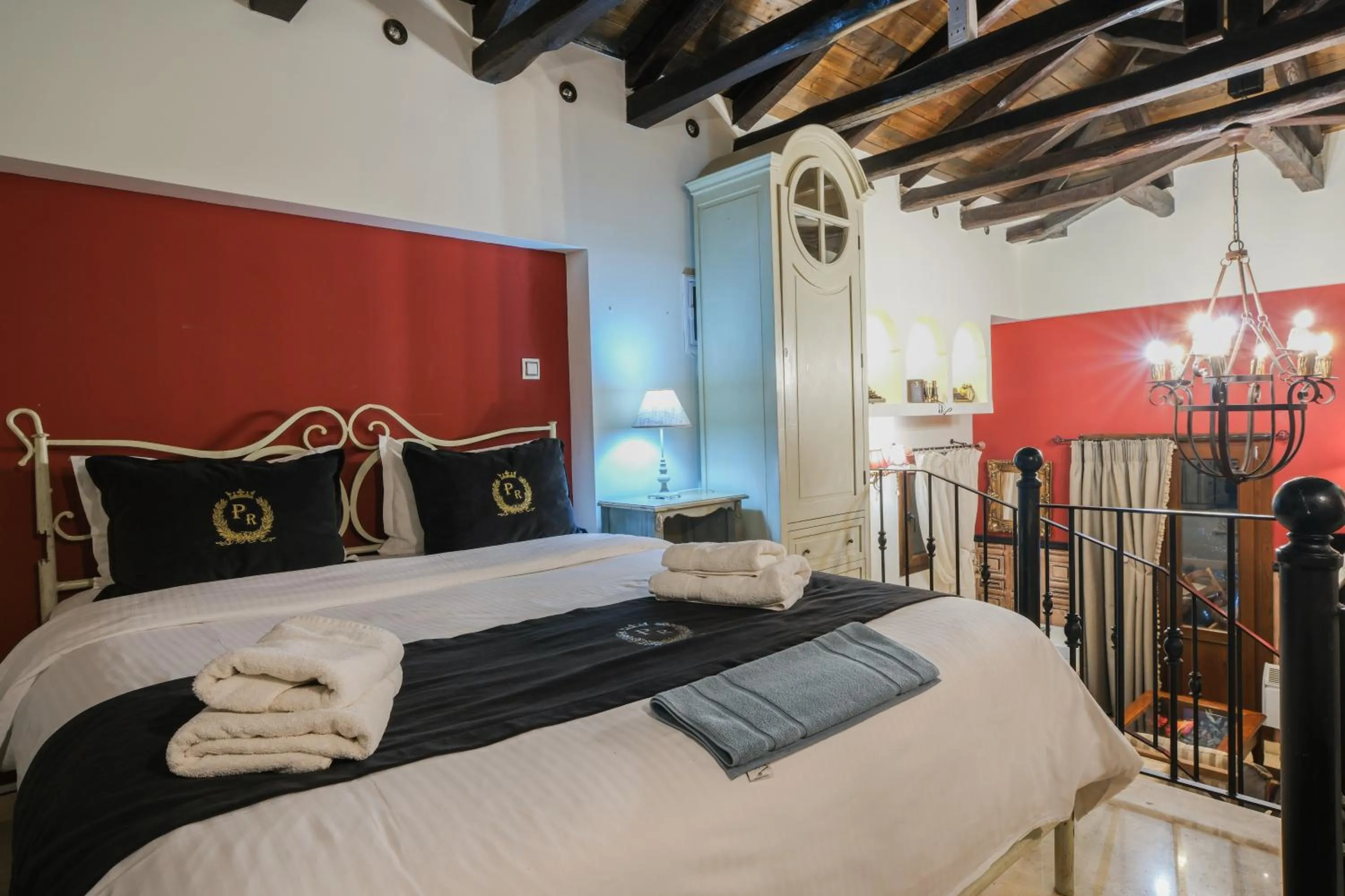 Photo of the whole room, Bed in Pindos Resort