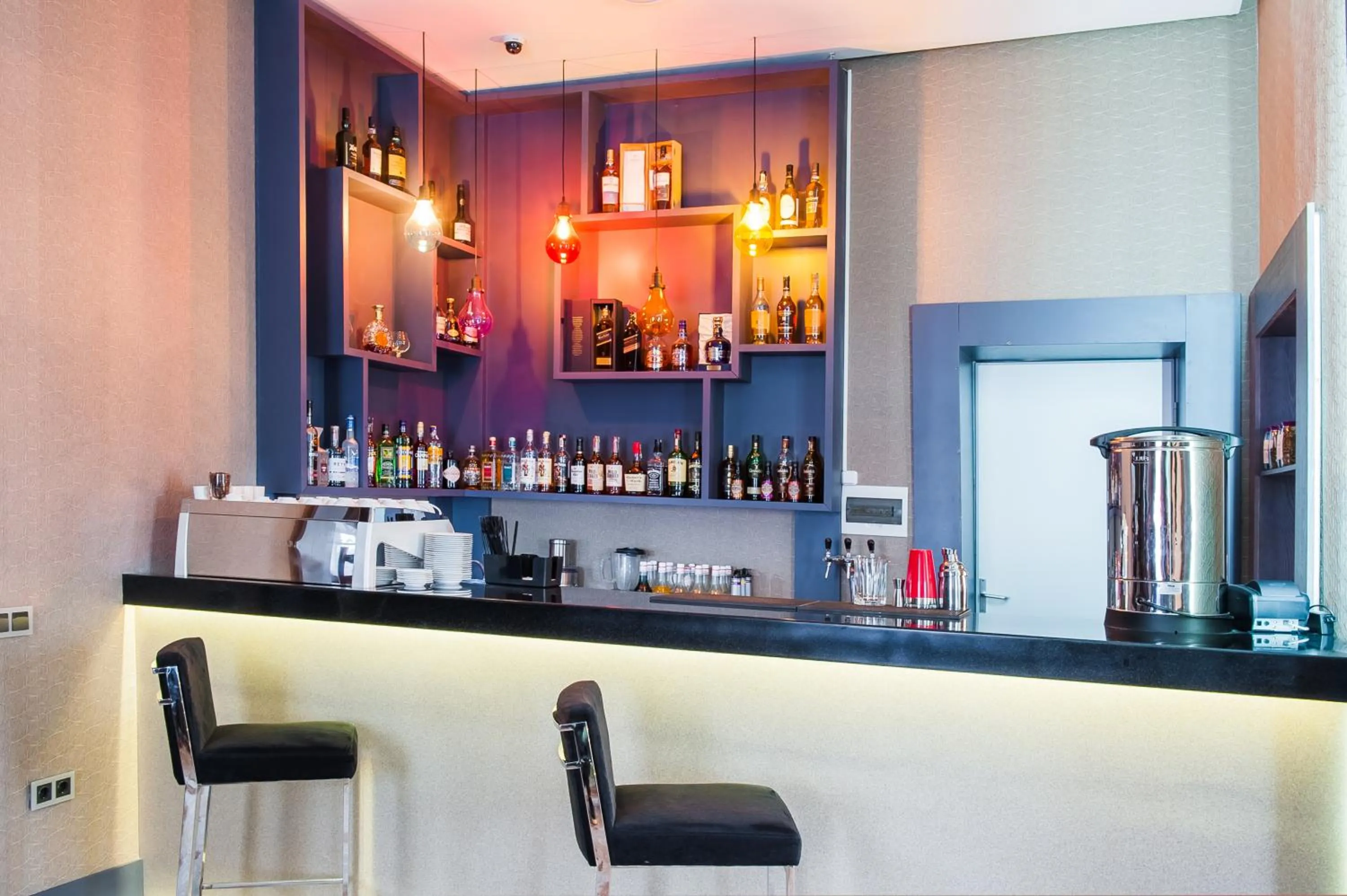 Communal lounge/ TV room in The ONE Hotel Astana