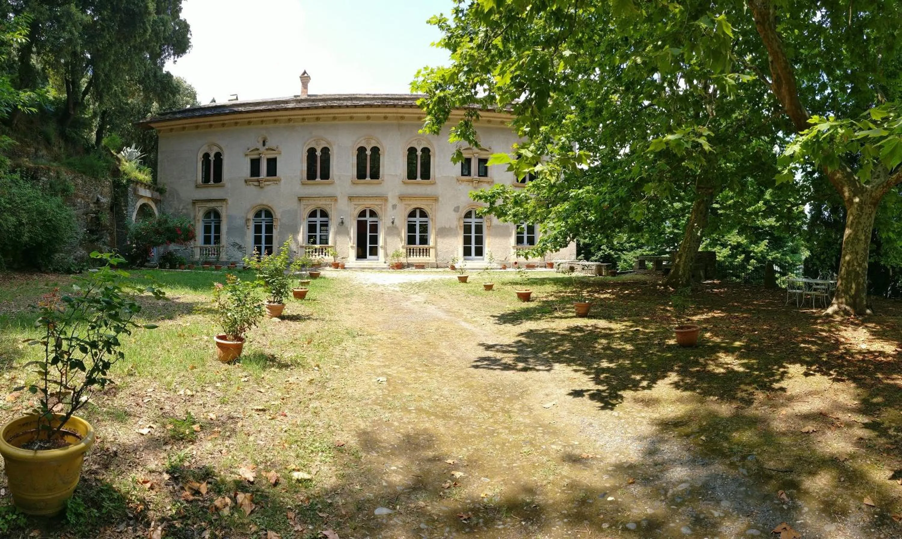 CHÂTEAU CAGNINACCI B&B