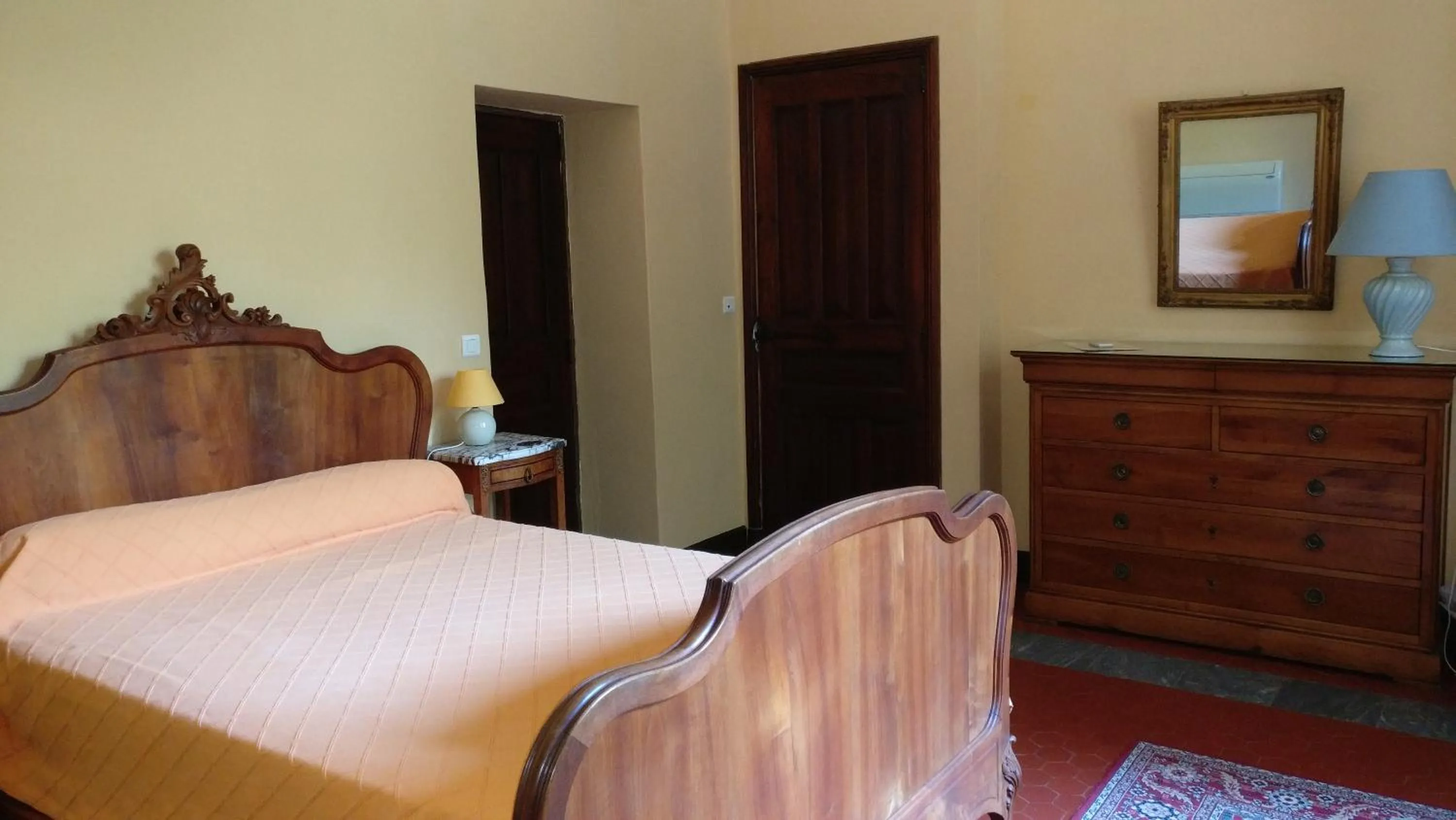 Photo of the whole room in CHÂTEAU CAGNINACCI B&B