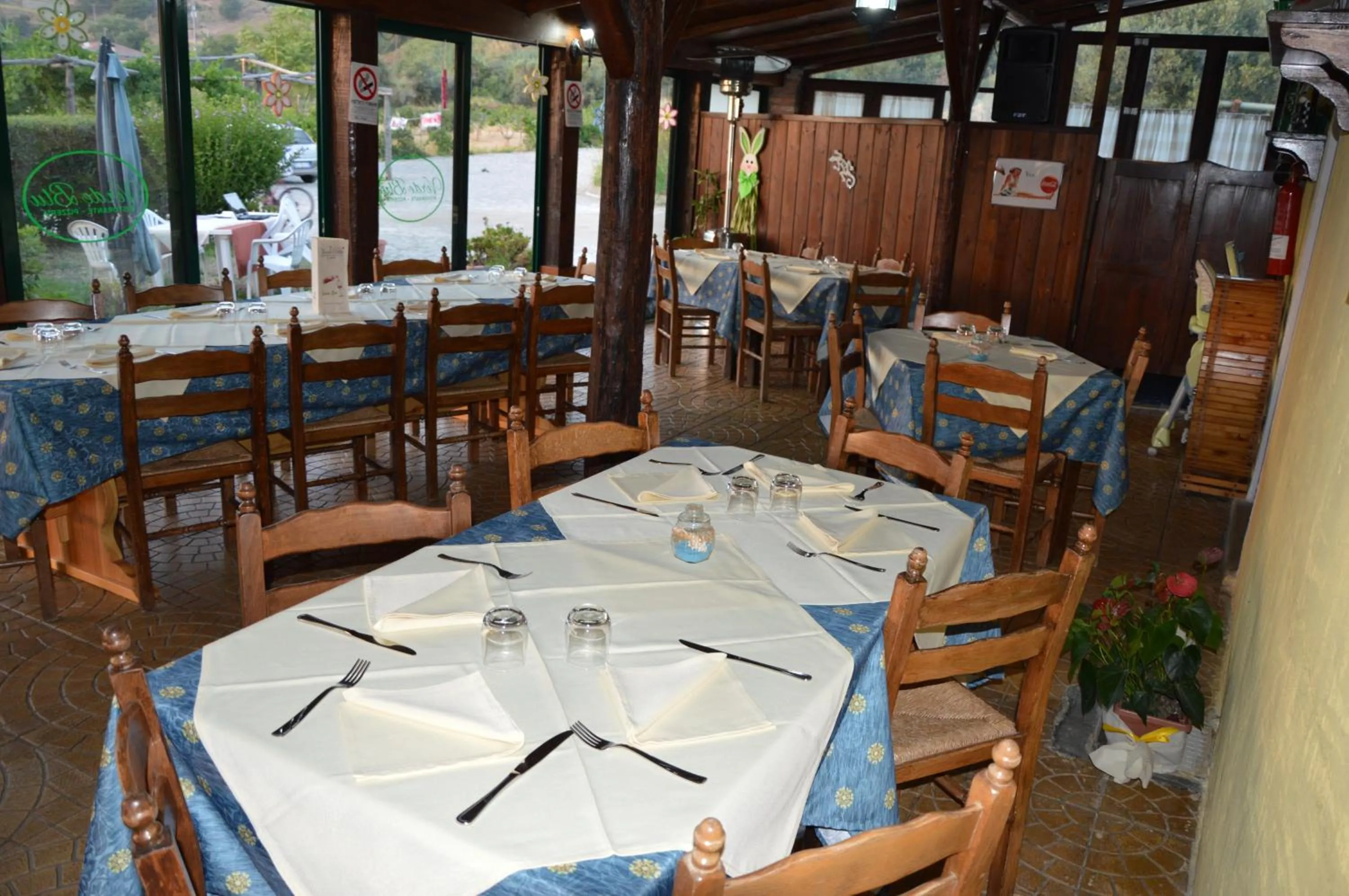 Restaurant/places to eat in Residence Verde Blu