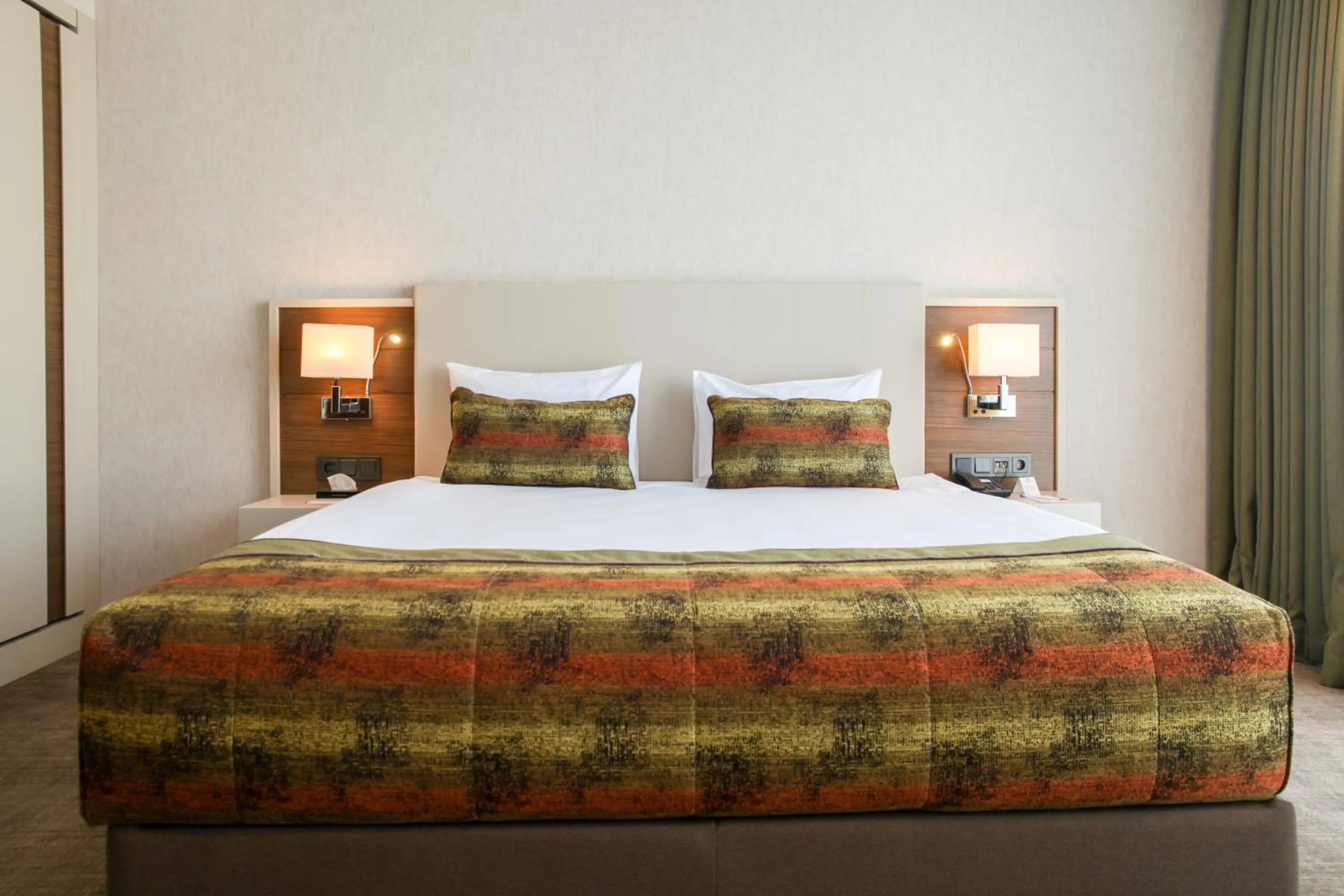 Bedroom, Bed in Hm Commerce Hotel