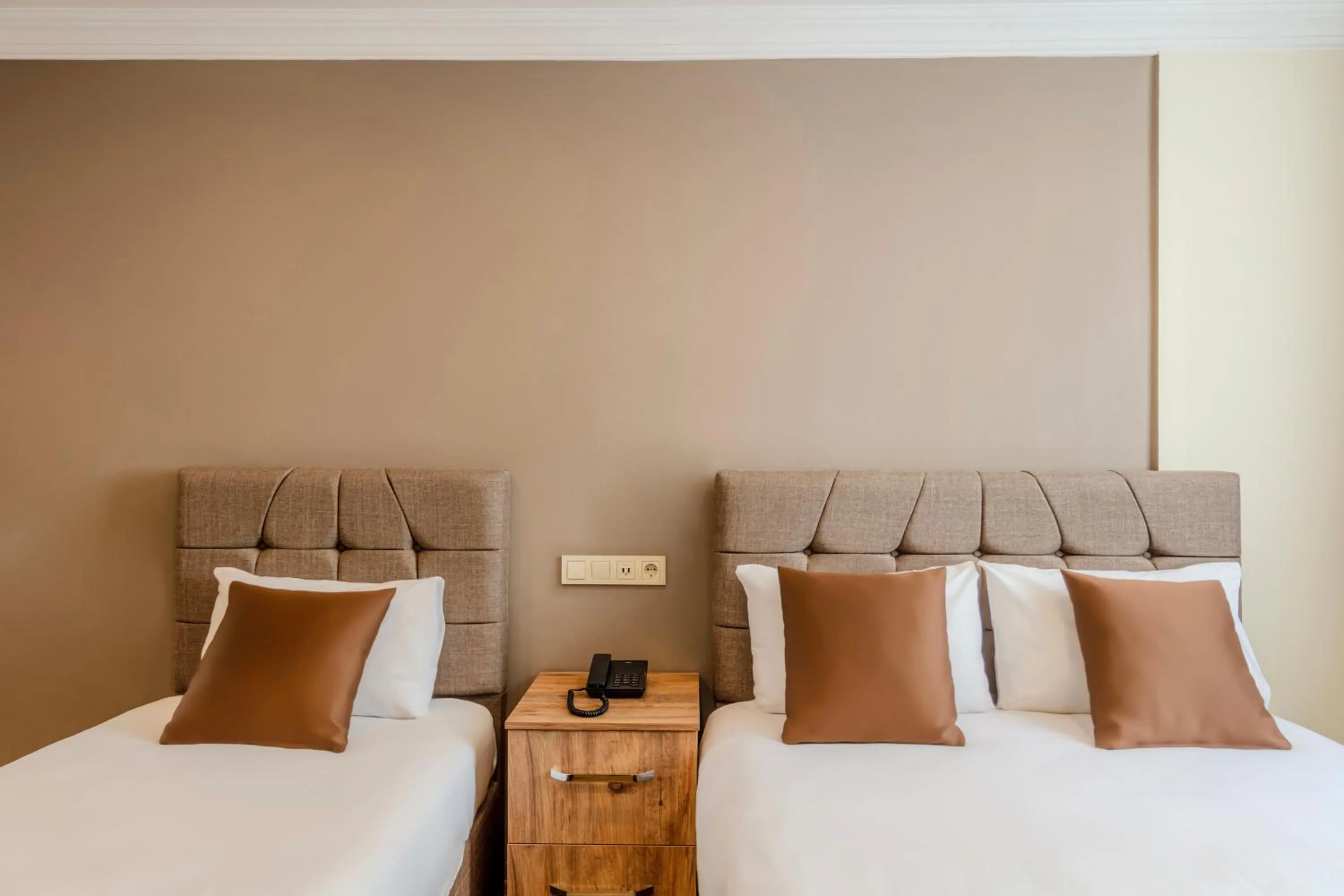 Bed in Hotel Silviya