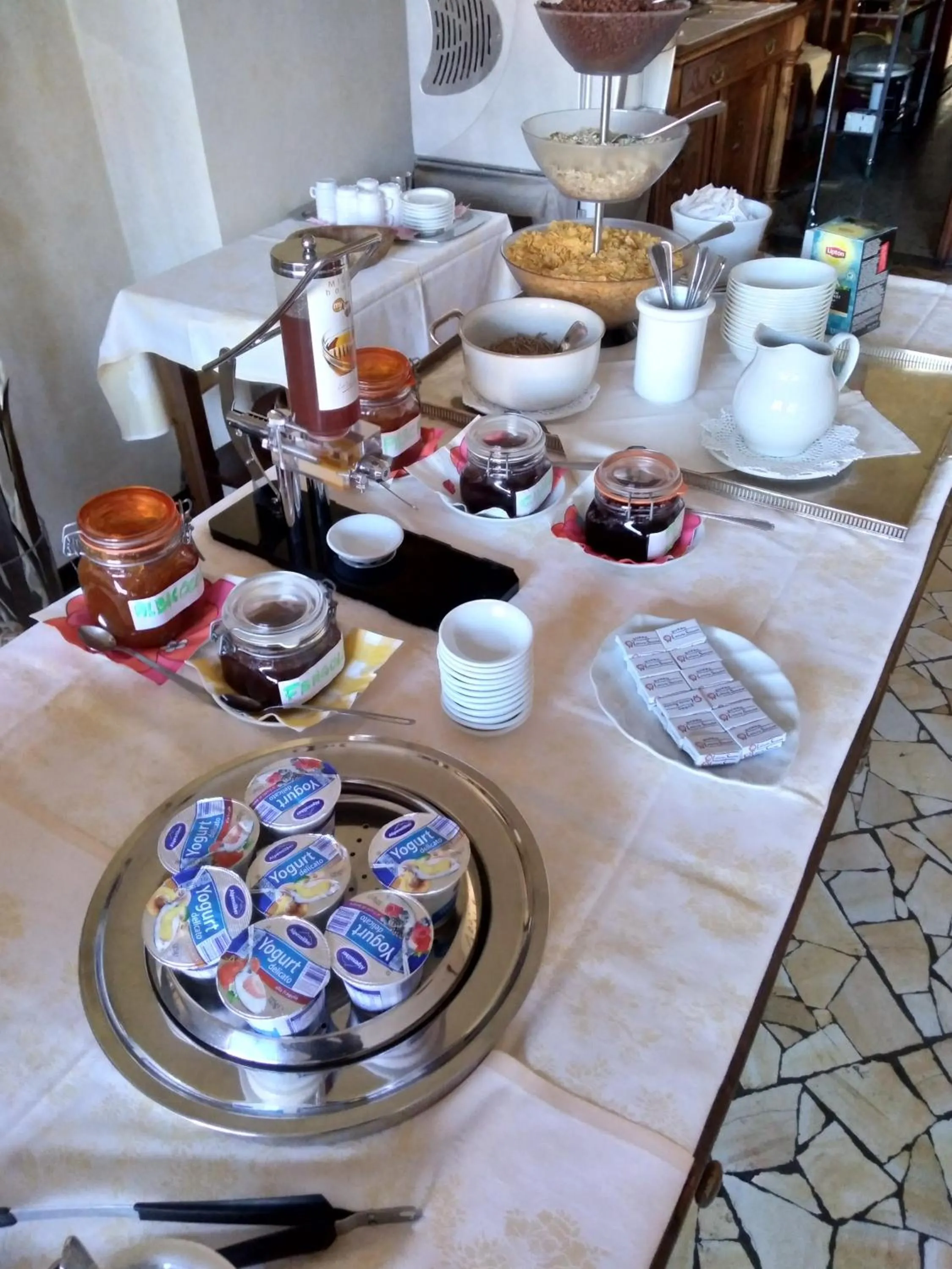 Breakfast in Hotel Banchetta