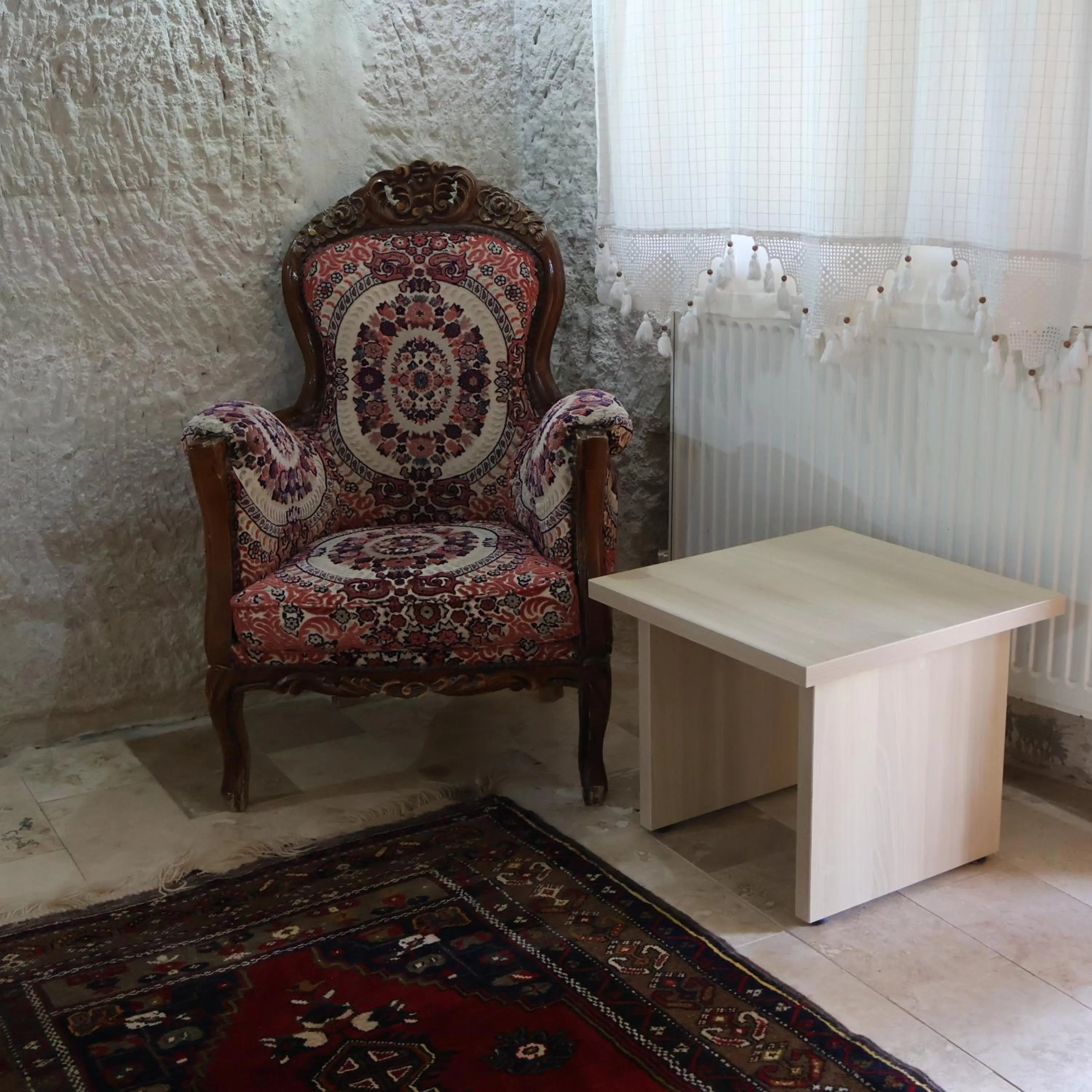 Seven Rock Cave Hotel