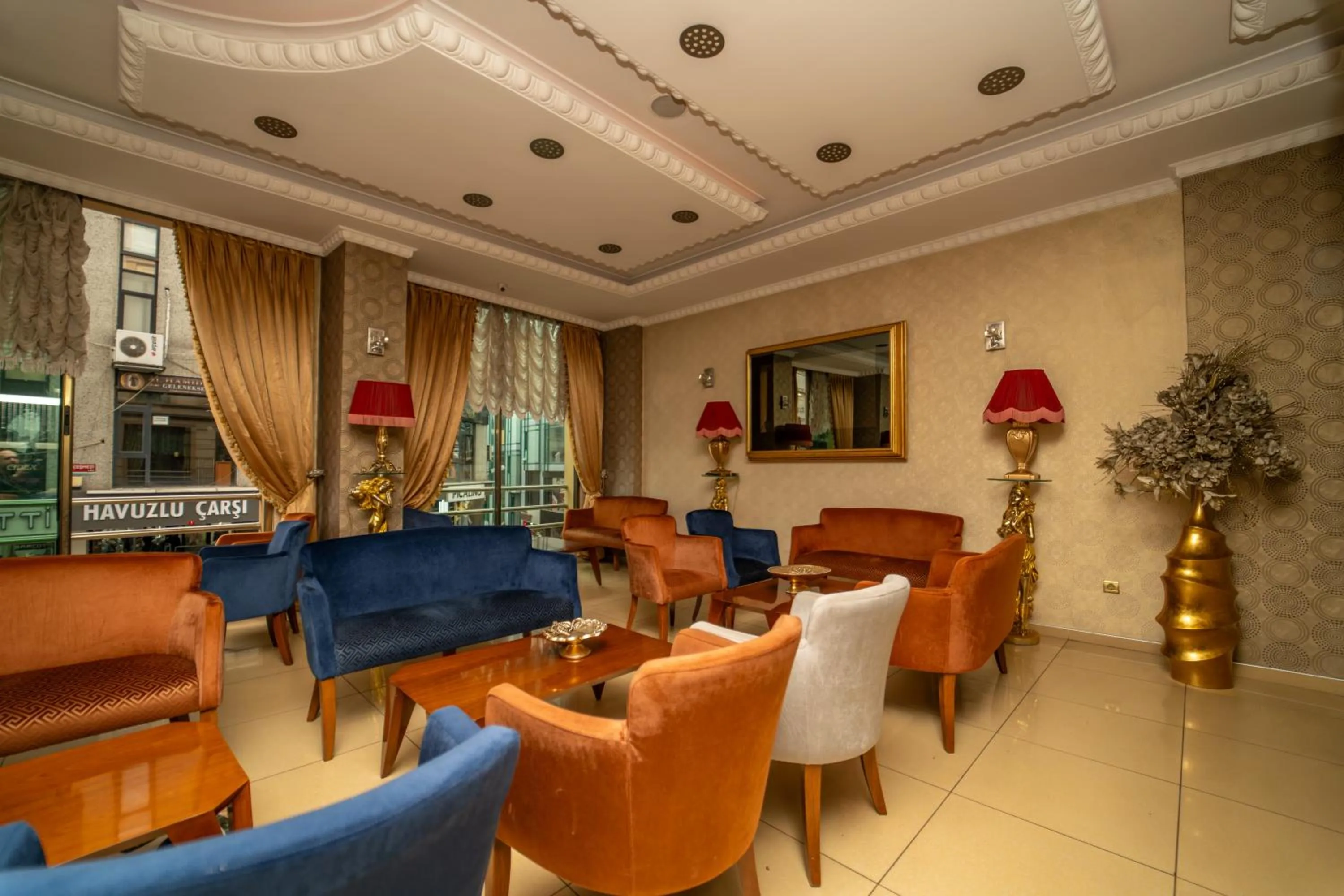 Lobby or reception in Akgun Hotel Beyazit