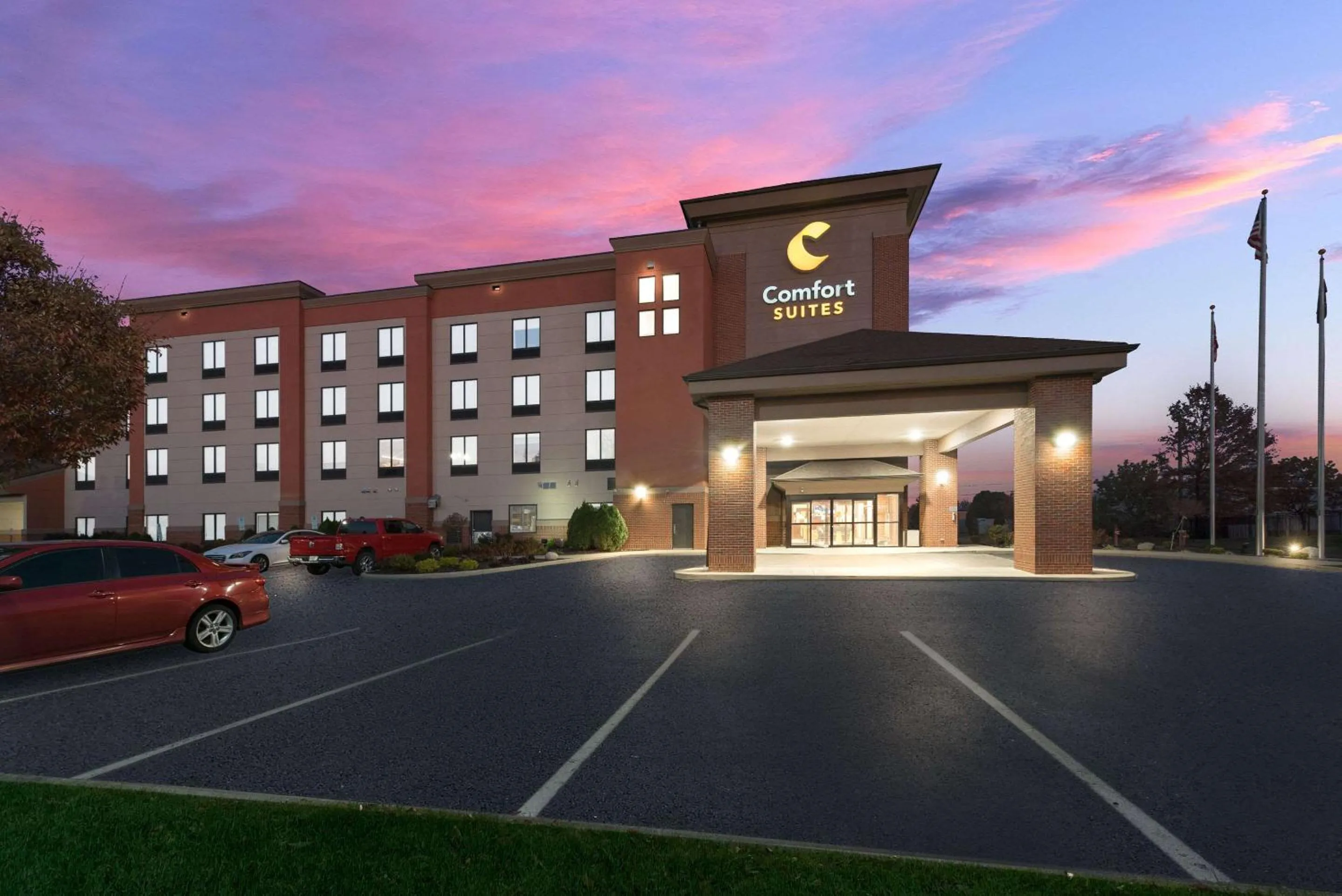 Property building in Comfort Suites Columbus East Broad