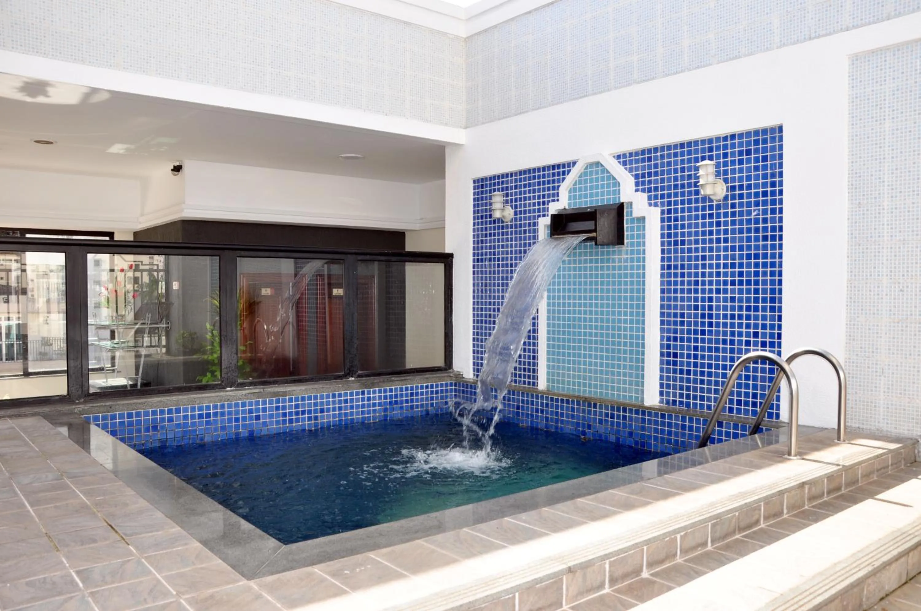 Swimming pool in Machado´s Plaza Hotel