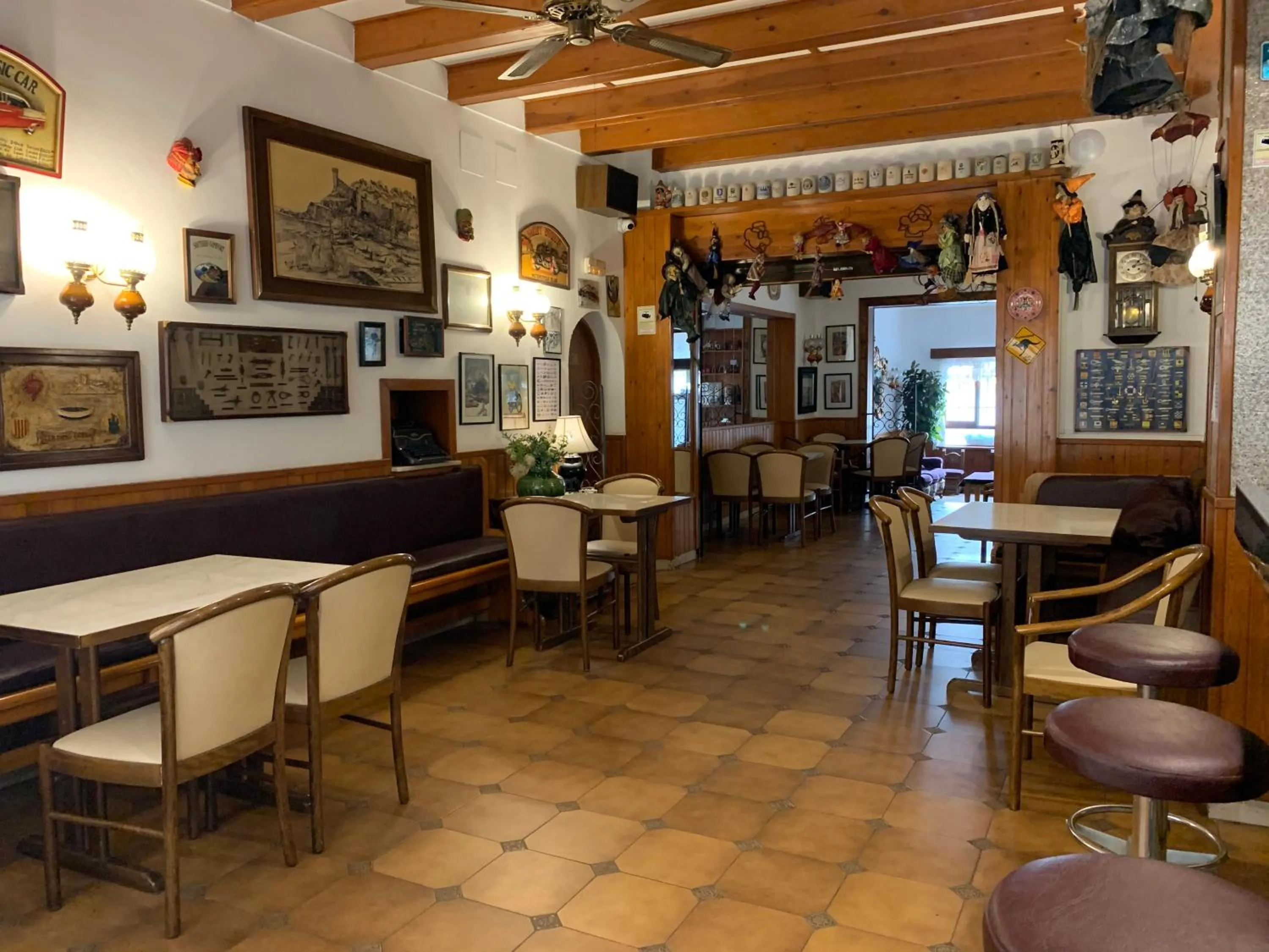 Lounge or bar in Tarull