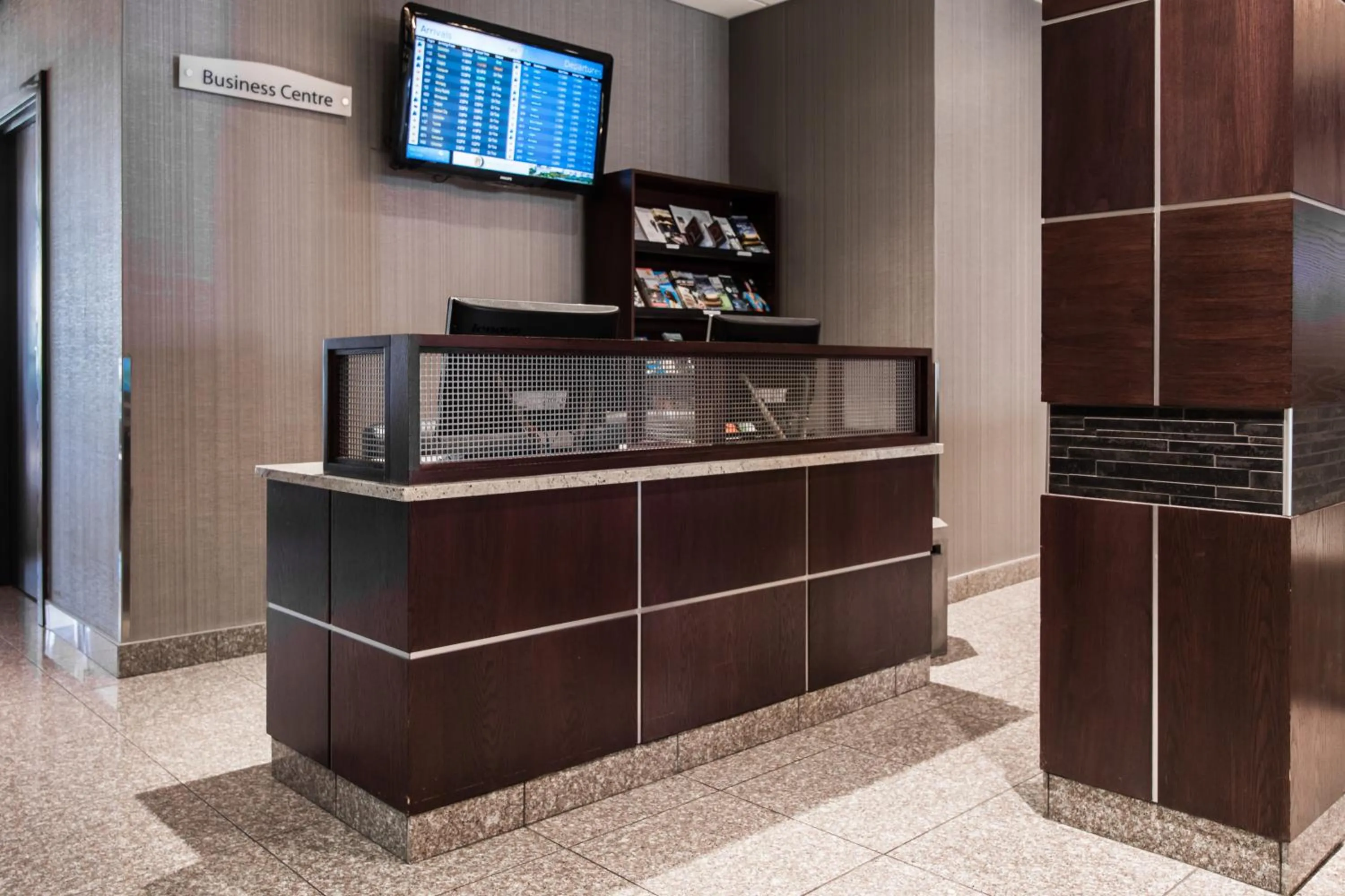 Lobby or reception in Park Town Hotel