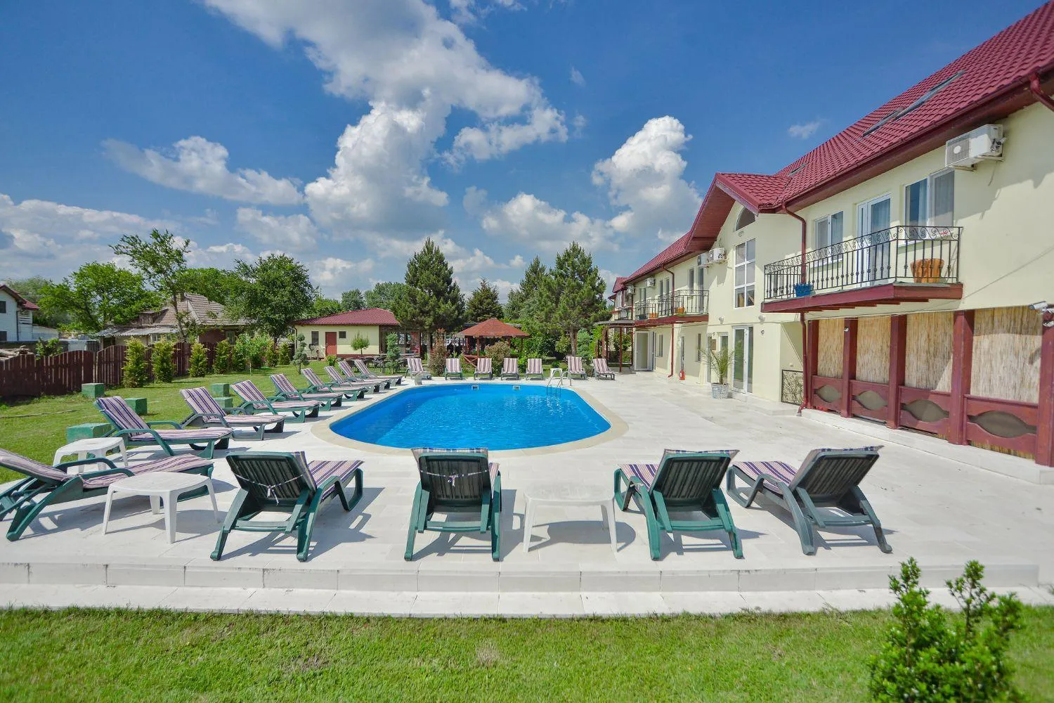 Property building in Pensiunea Ovidiu