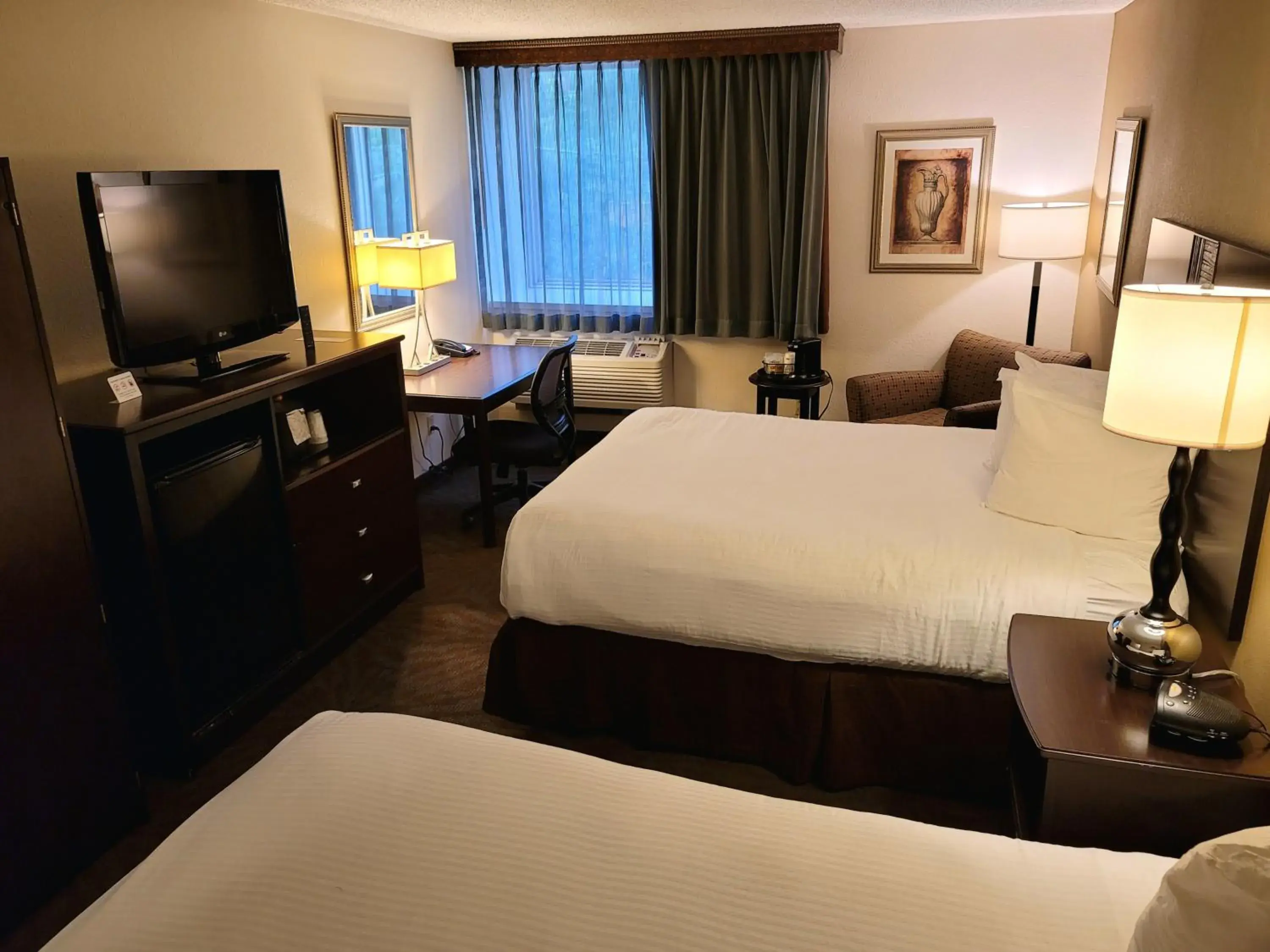 Queen Room with Two Queen Beds - Mobility Access/Non-Smoking in Seville Plaza Hotel, Trademark Collection by Wyndham Queen Room with Two Queen Beds - Mobility Access/Non-Smoking in Seville Plaza Hotel, Trademark Collection by Wyndham